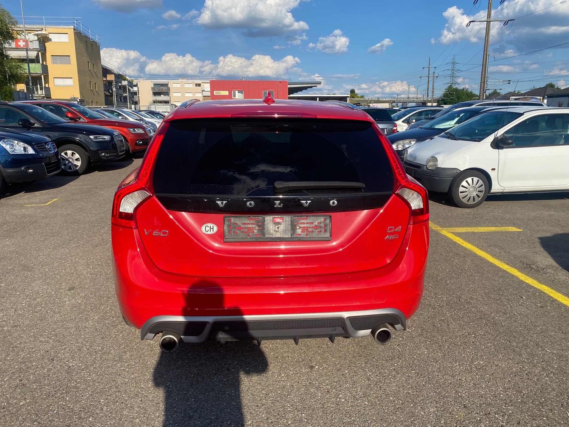 VOLVO V60 D4 AWD Husky Edition Geartronic-image-7