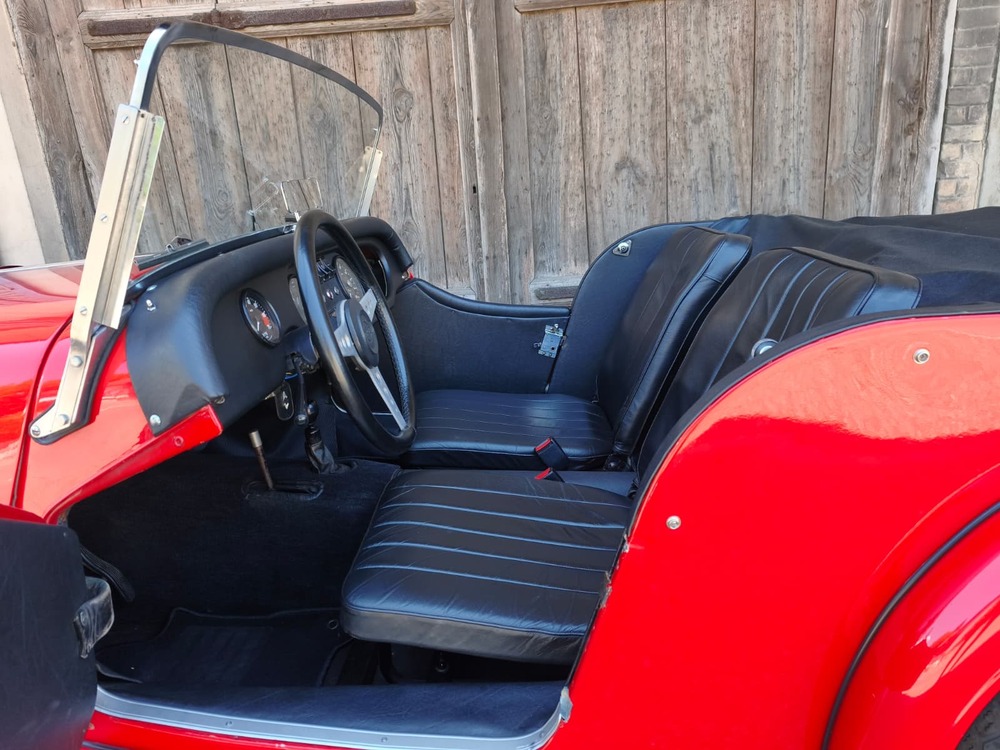 MORGAN 4/4 1600-image-3