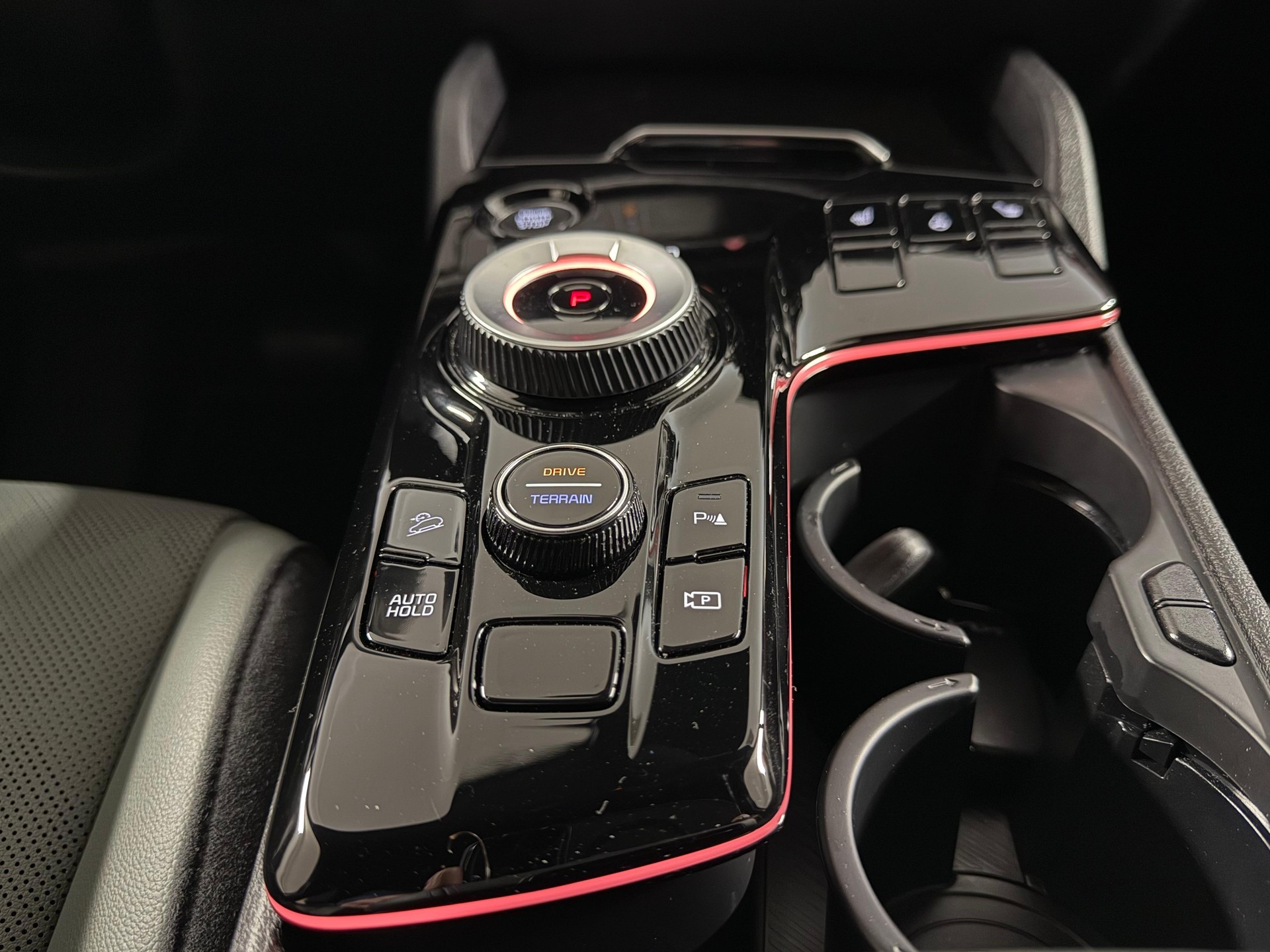 KIA Sportage 1.6 T-GDi Hybrid Power Edition-image-14