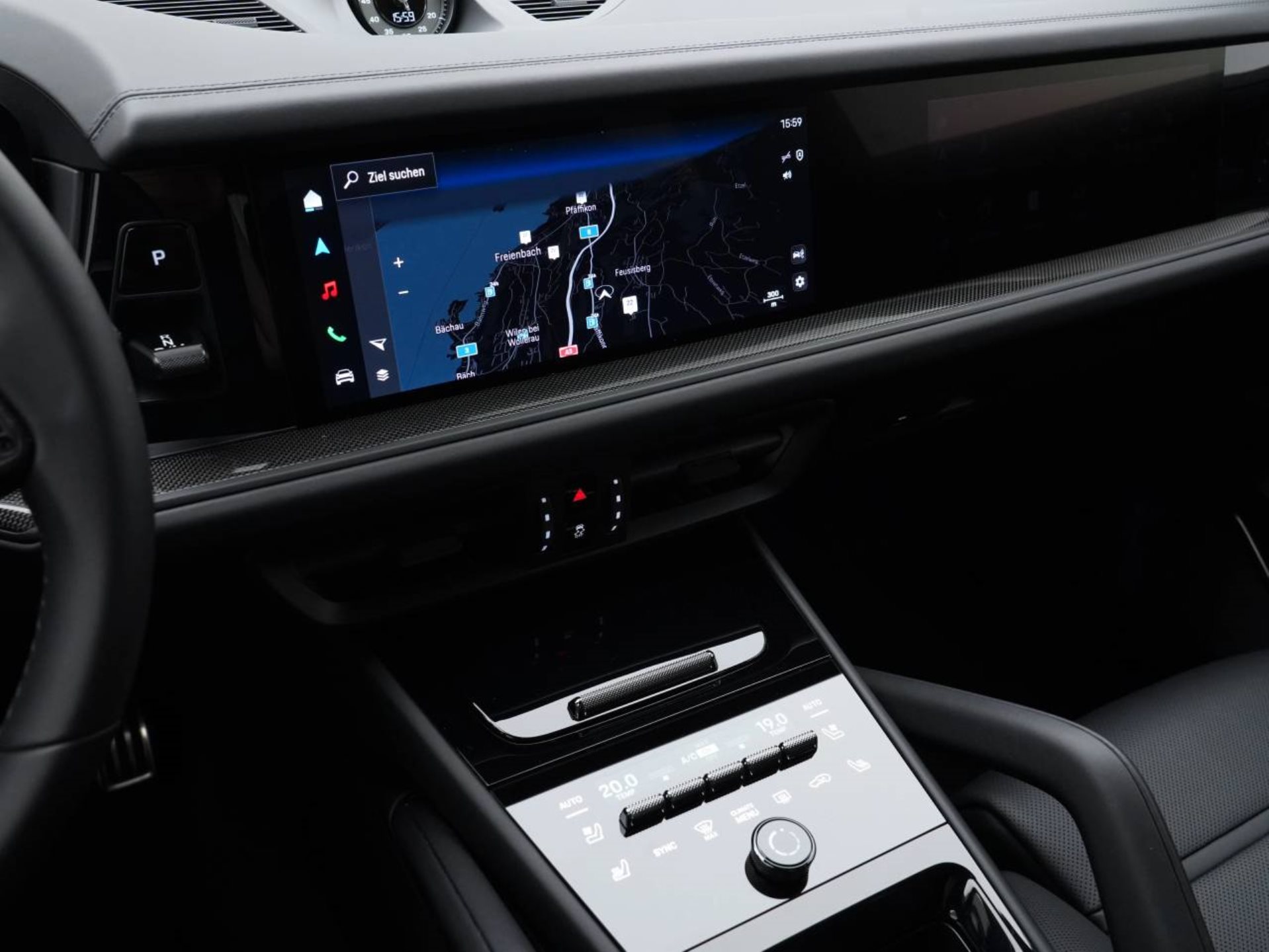 PORSCHE Cayenne Turbo E-Hybrid Coupé mit GT-Paket-image-17