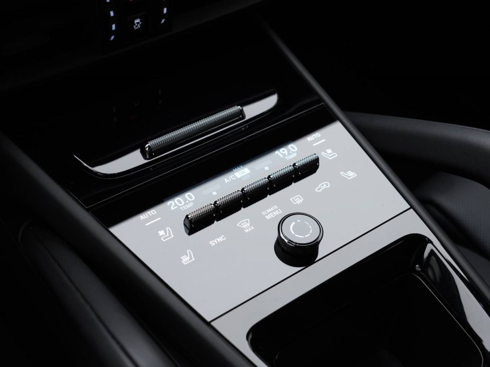 PORSCHE Cayenne Turbo E-Hybrid Coupé mit GT-Paket-image-19