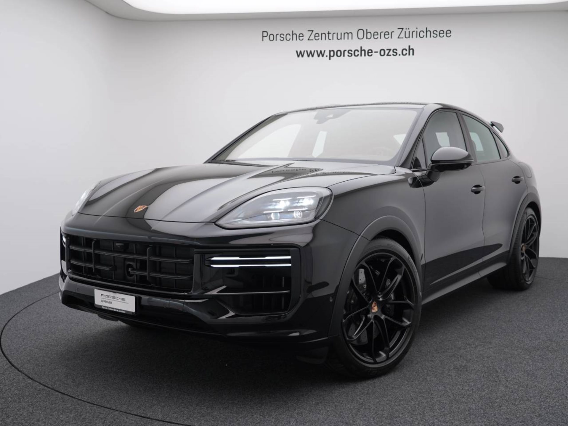 PORSCHE Cayenne Turbo E-Hybrid Coupé mit GT-Paket