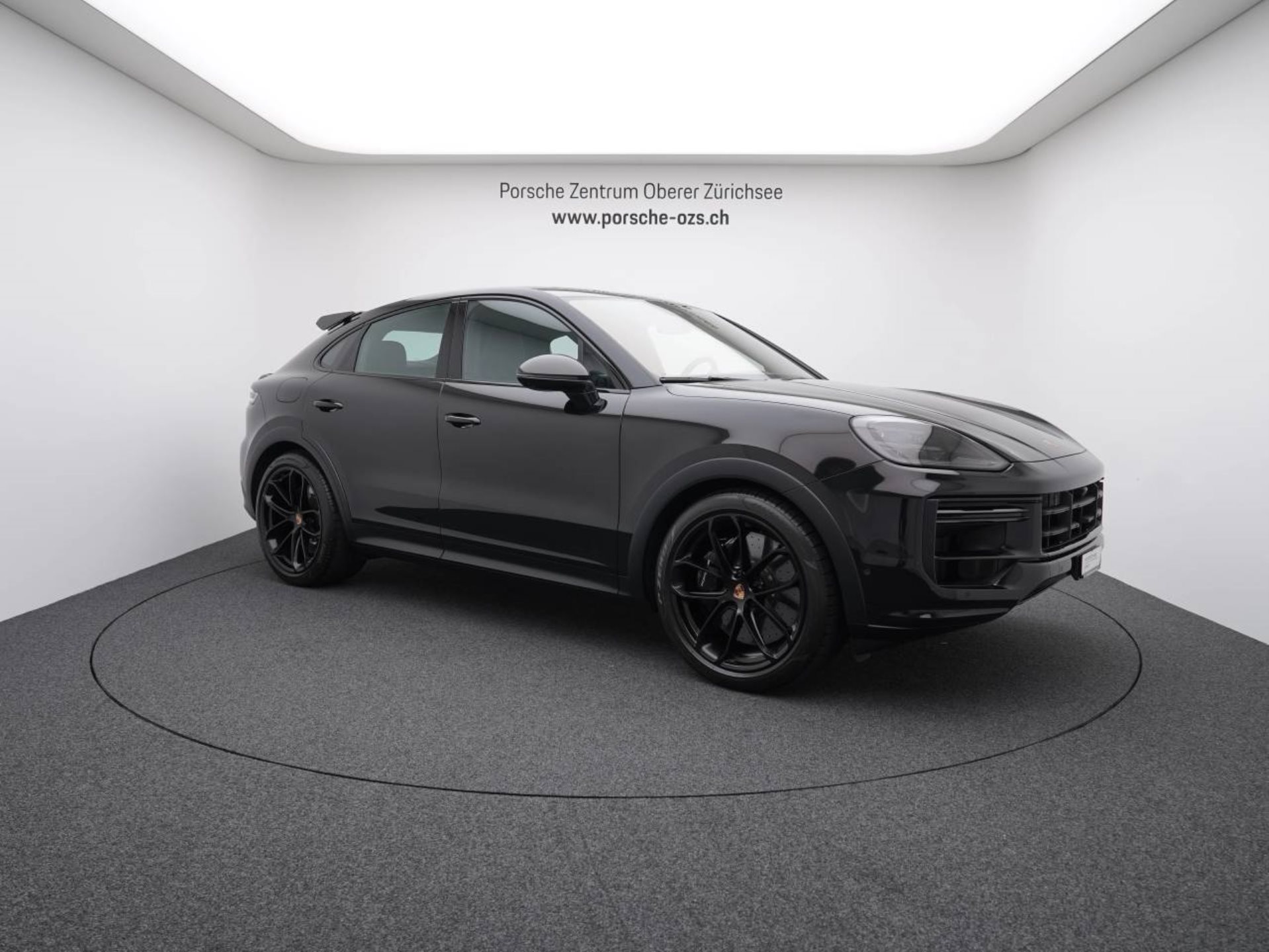 PORSCHE Cayenne Turbo E-Hybrid Coupé mit GT-Paket-image-8