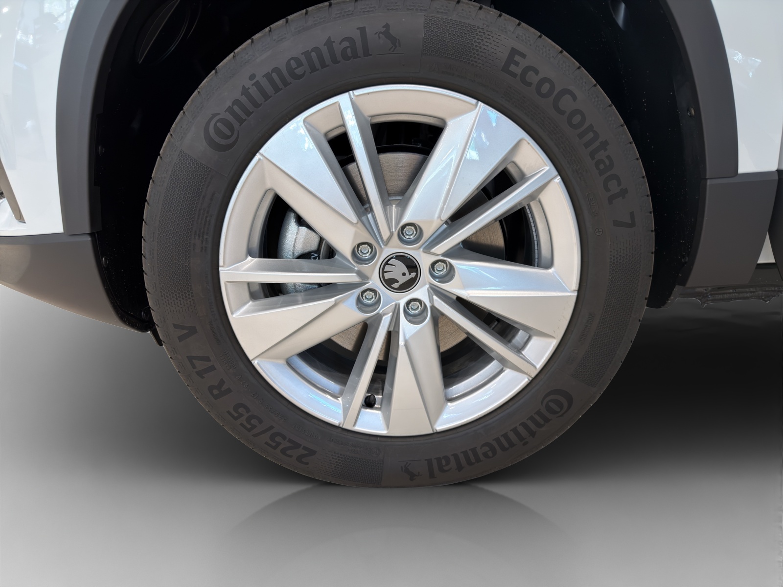 SKODA Karoq 2.0 TDI CR Selection 4x4 DSG-image-14