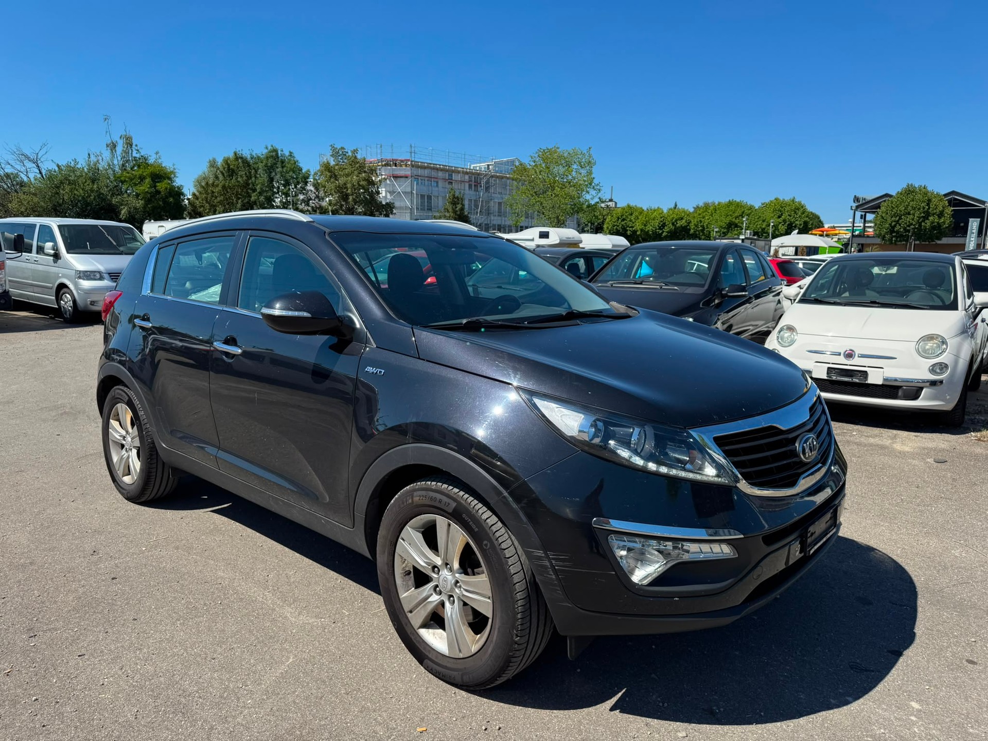 KIA Sportage 2.0 CRDi Style 4WD Automatic-image-1