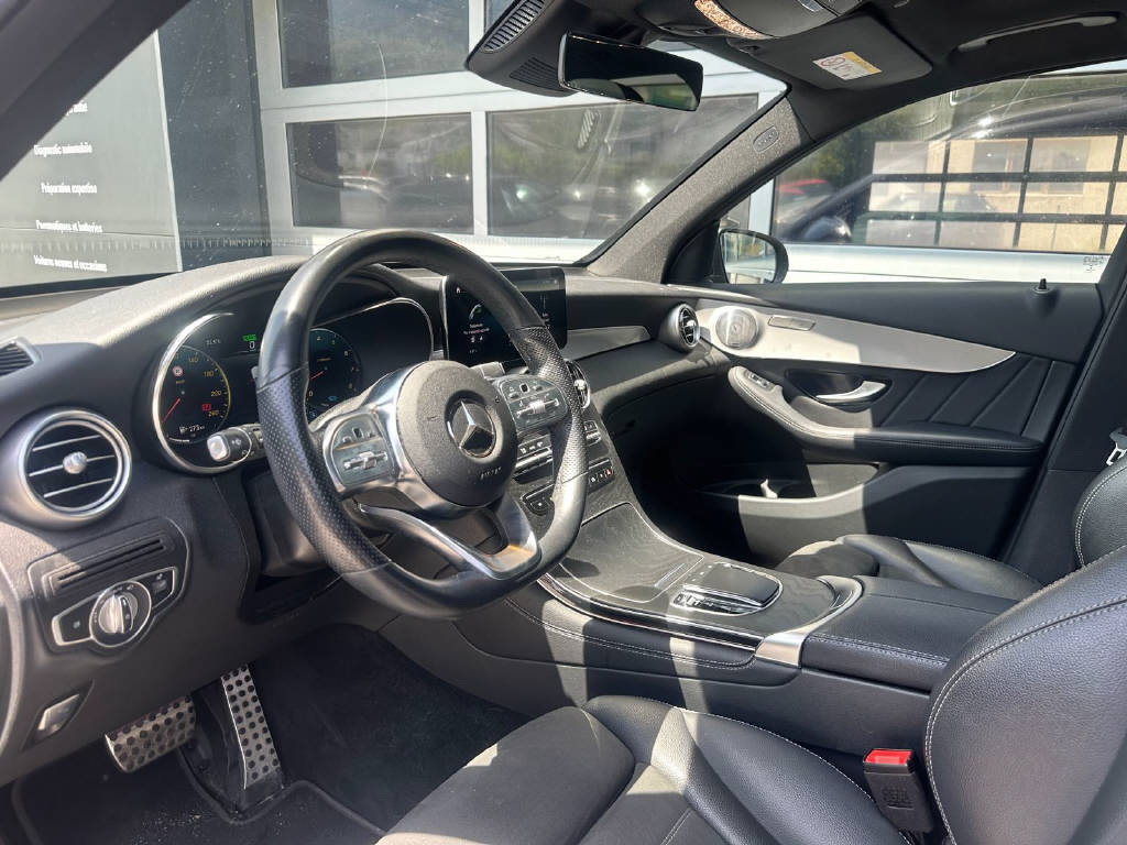 MERCEDES-BENZ GLC 200 AMG Line 4matic - CH-image-6