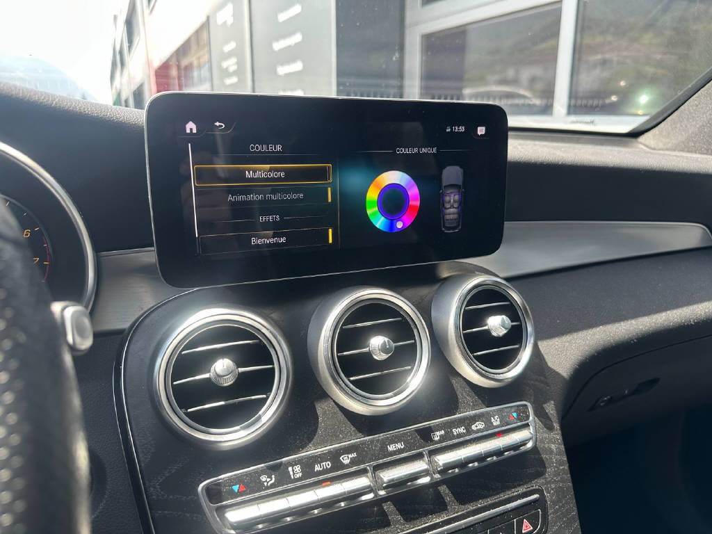 MERCEDES-BENZ GLC 200 AMG Line 4matic - CH-image-10