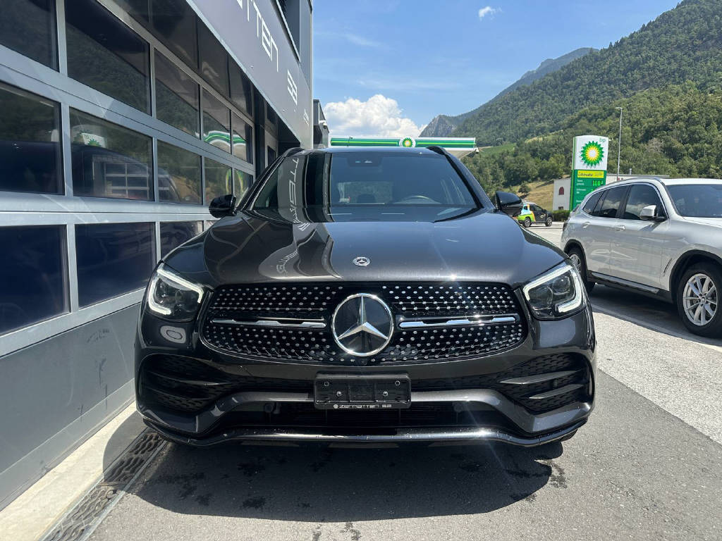 MERCEDES-BENZ GLC 200 AMG Line 4matic - CH-image-2