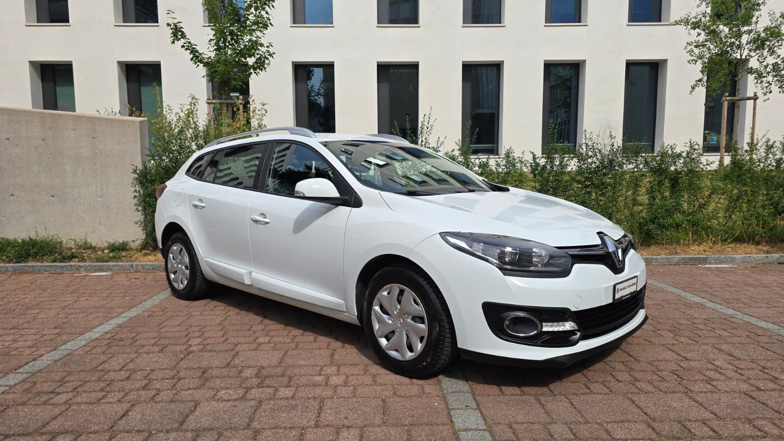 RENAULT Mégane Grandtour 1.5 dCi Expression EDC |Fisch ab MFK und Service |Zahnriemen ersetzt |Tempomat |Navi-image-1