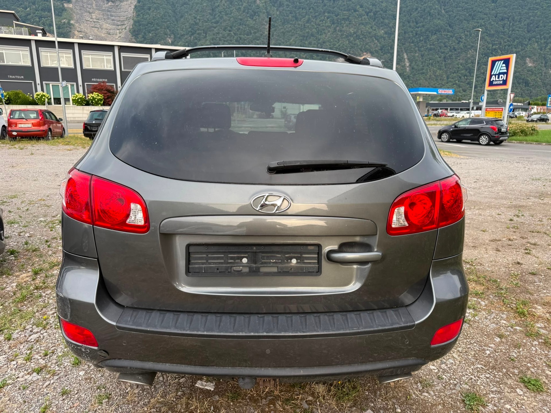 HYUNDAI Santa Fe 2.2 CRDi Swiss Limited Ed. 4WD Aut.-image-7