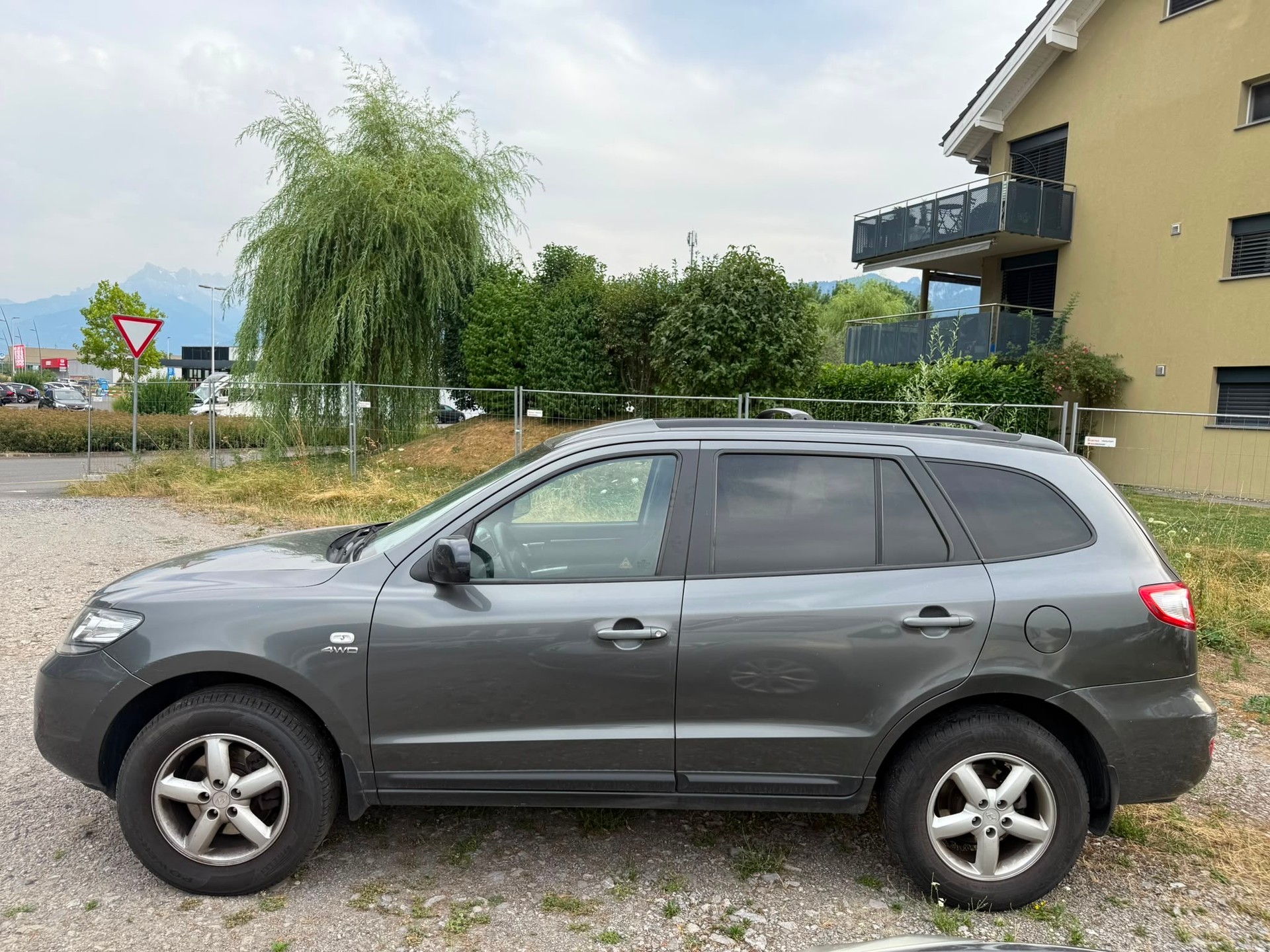 HYUNDAI Santa Fe 2.2 CRDi Swiss Limited Ed. 4WD Aut.-image-4