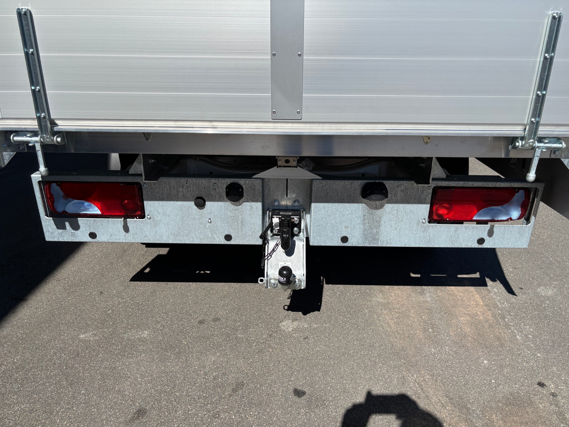 MAN TGE 3.160 4x4 3-Seiten-Kipper-image-17