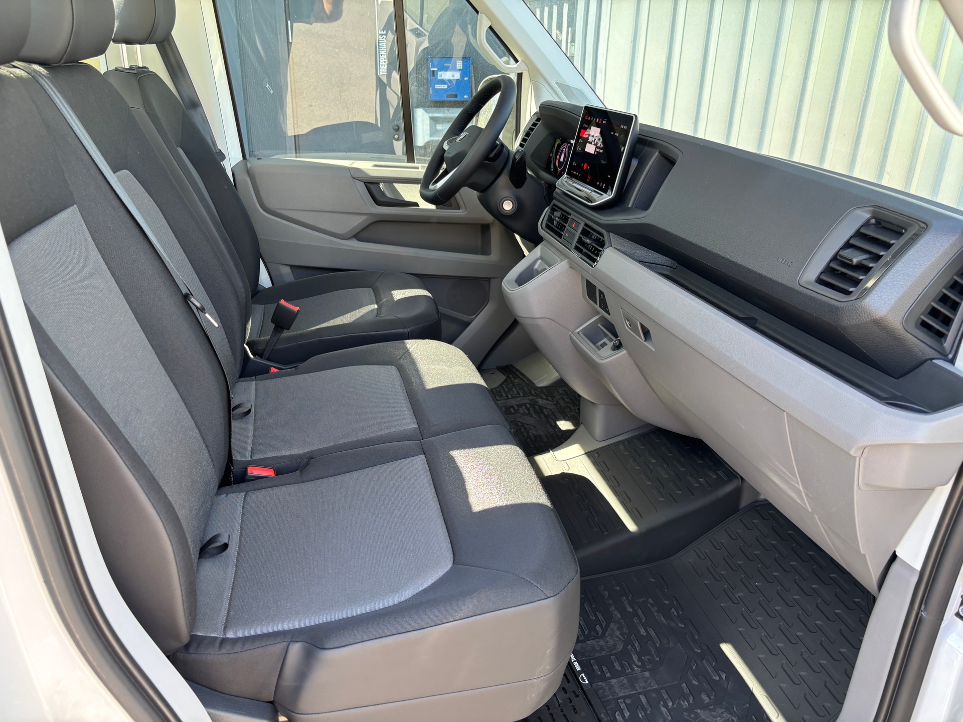 MAN TGE 3.160 4x4 3-Seiten-Kipper-image-21