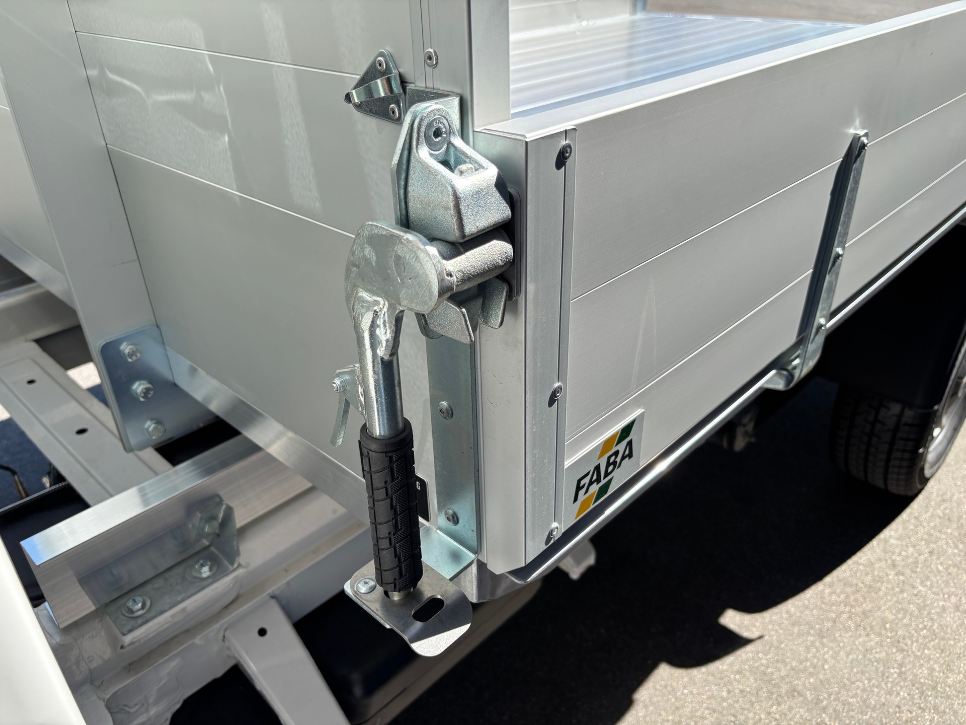 MAN TGE 3.160 4x4 3-Seiten-Kipper-image-13