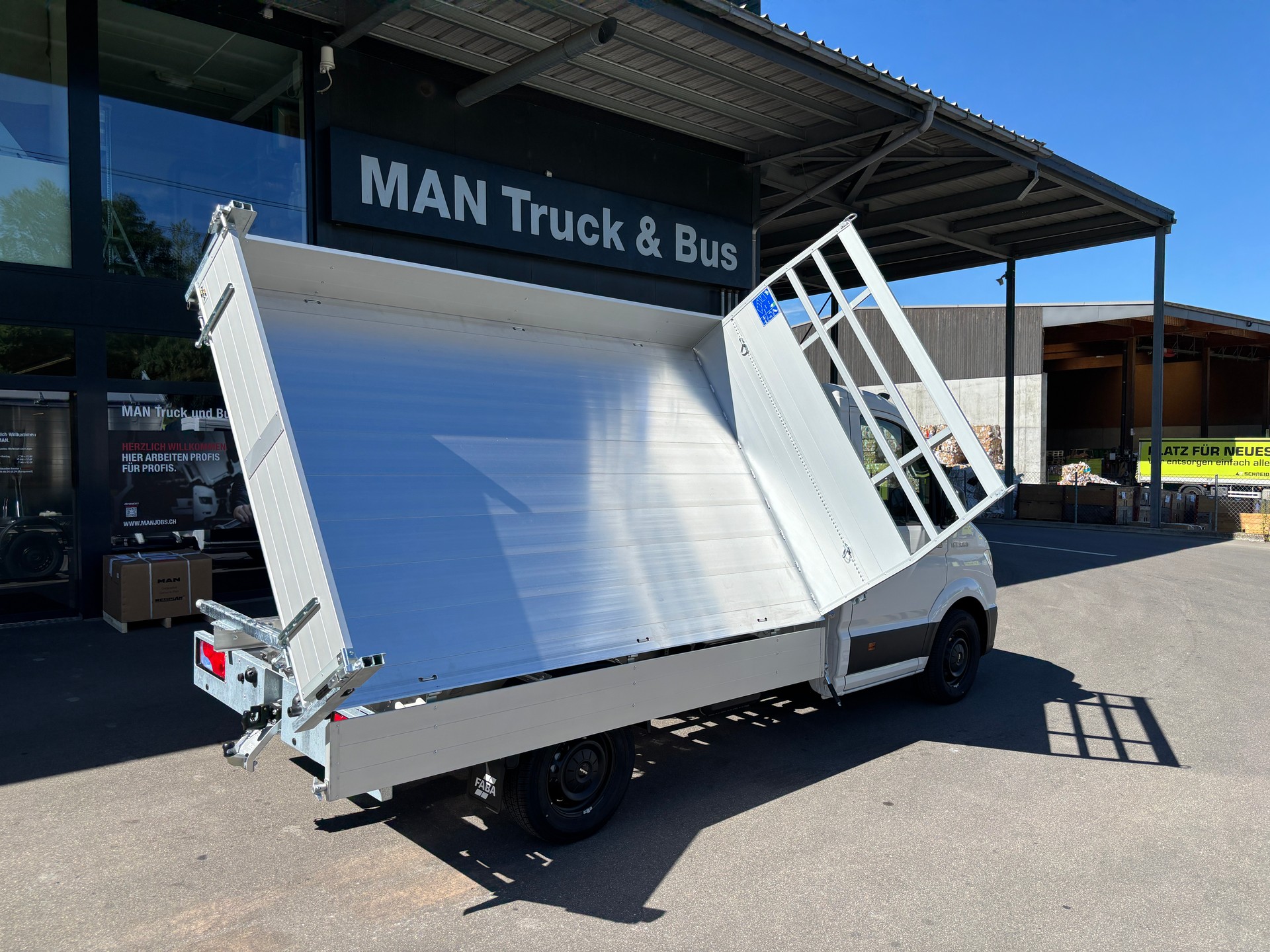 MAN TGE 3.160 4x4 3-Seiten-Kipper-image-5