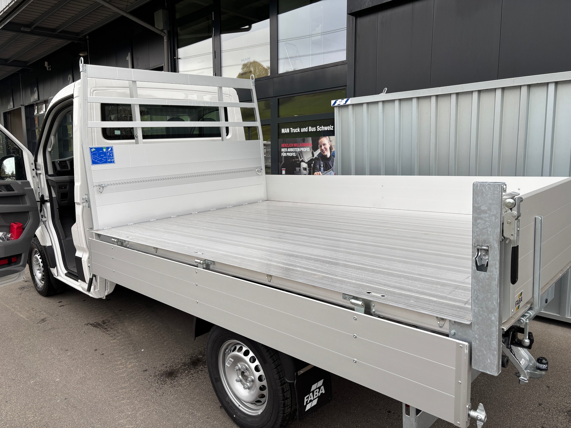 MAN TGE 3.160 4x4 3-Seiten-Kipper-image-5