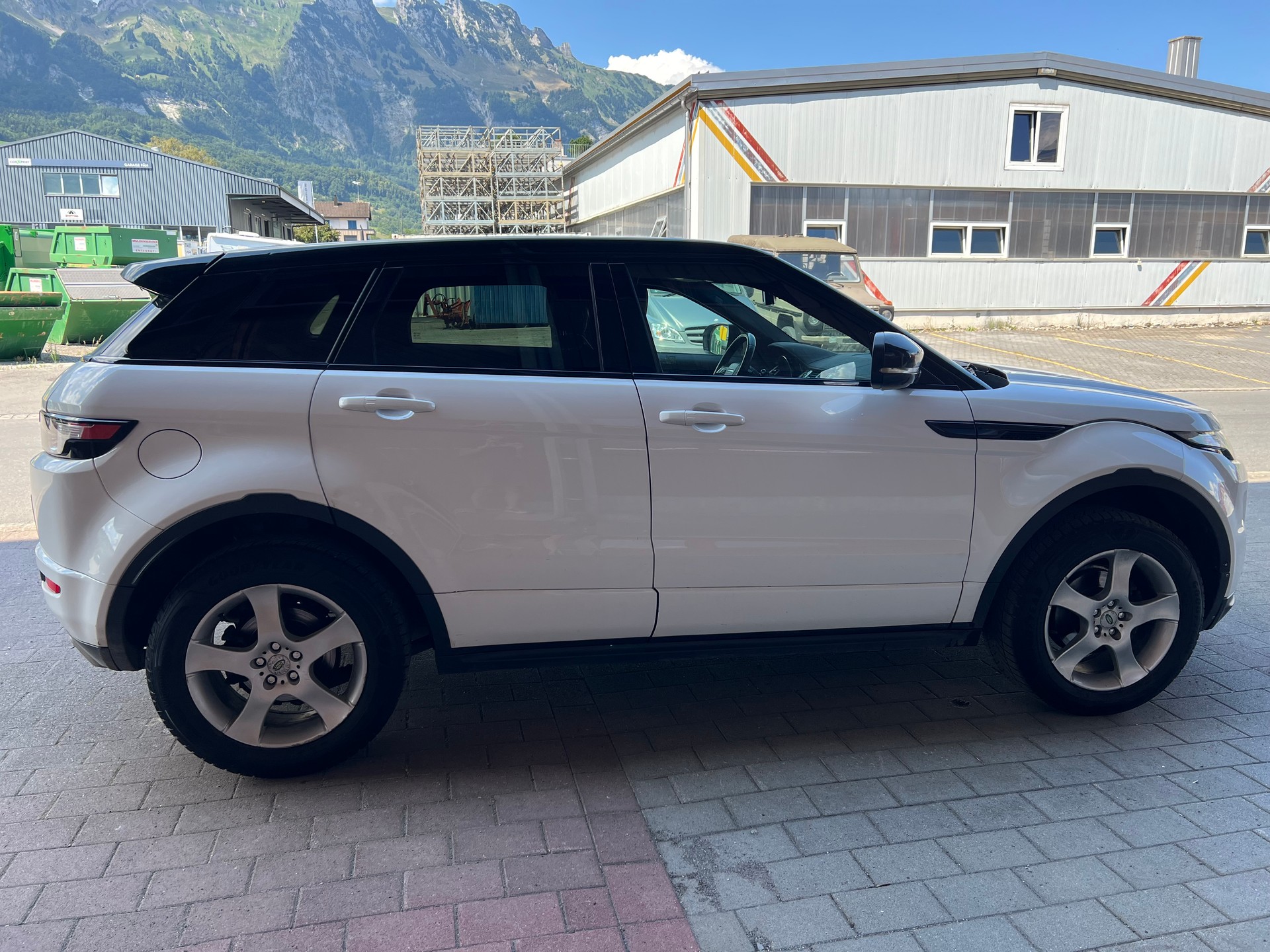 LAND ROVER Range Rover Evoque 2.0 Si4 Dynamic AT6-image-6