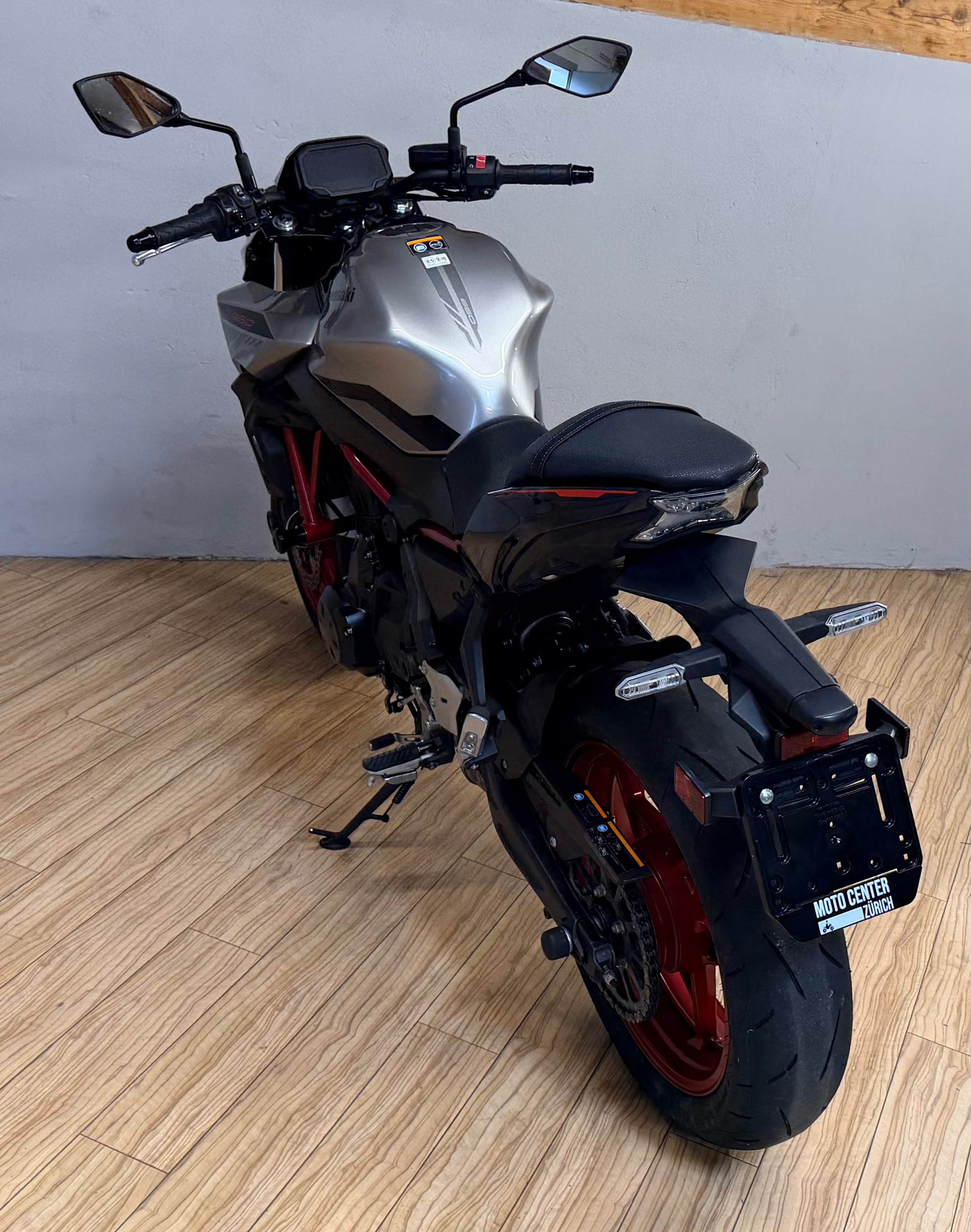 KAWASAKI Z 650-image-4