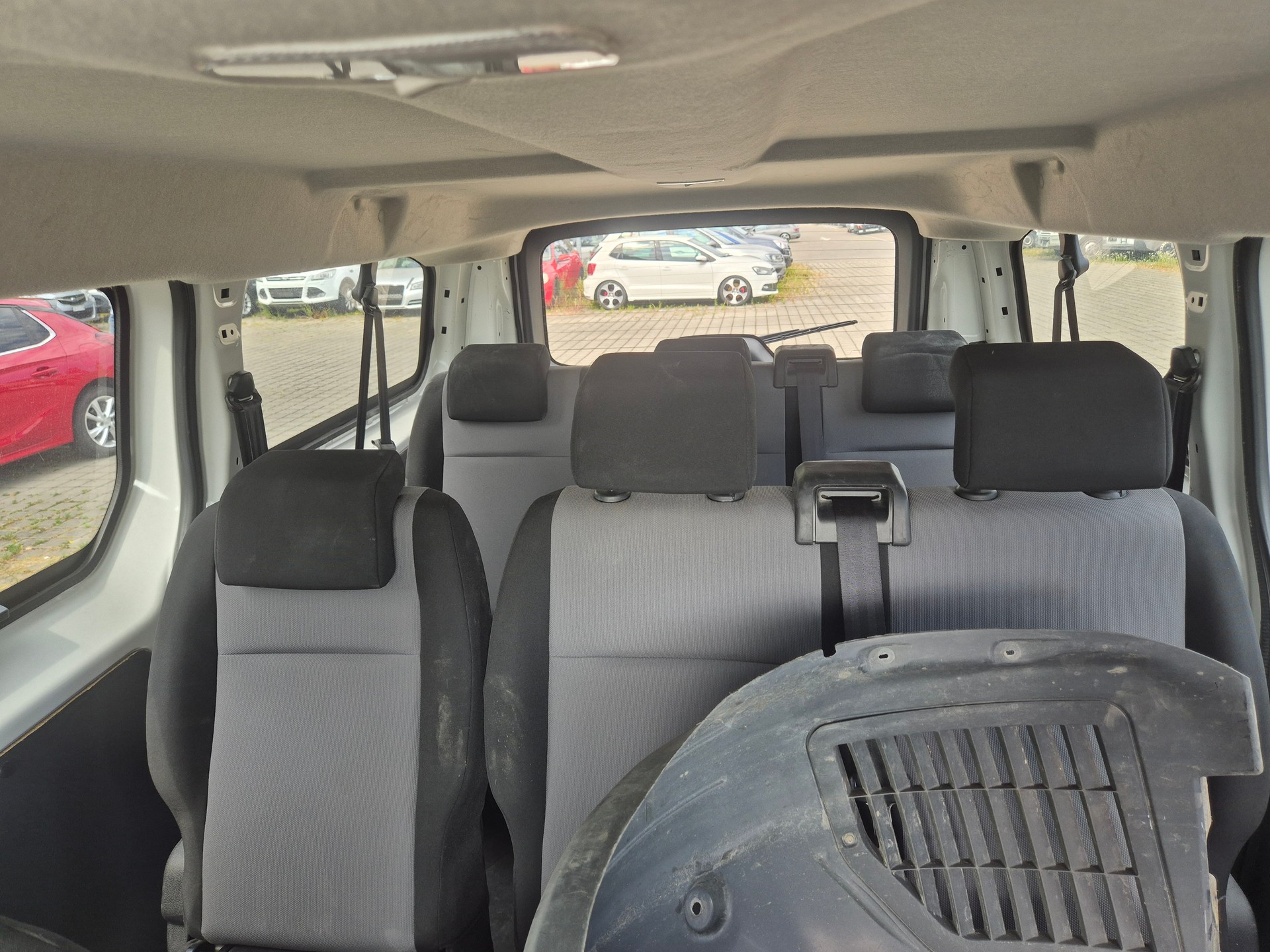 PEUGEOT Traveller 1.5 BlueHDi Active Lang-image-10