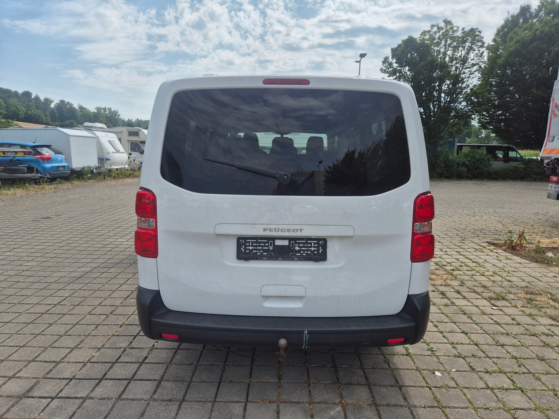 PEUGEOT Traveller 1.5 BlueHDi Active Lang-image-7