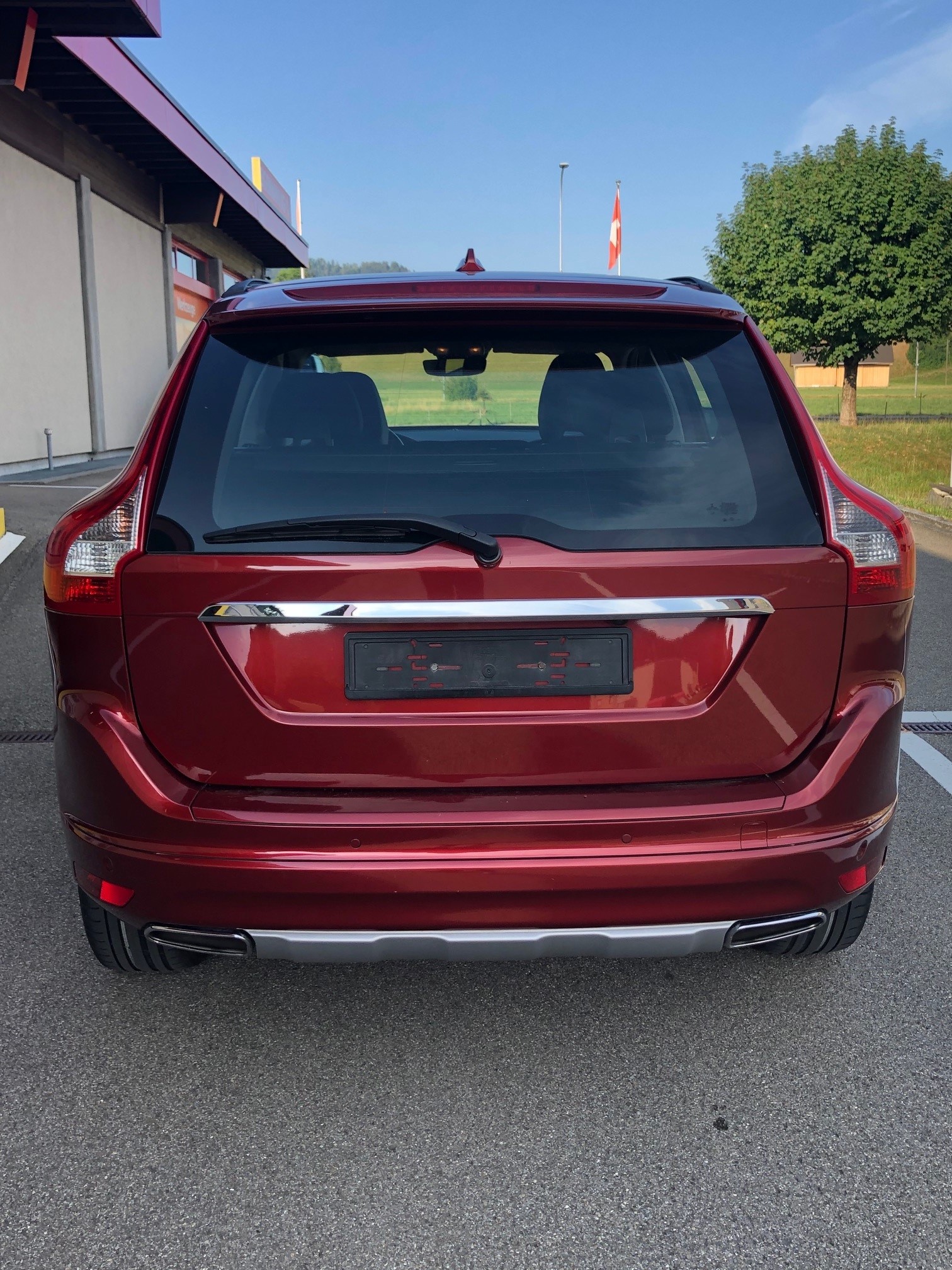 VOLVO 2.4 D4 Summum AWD S/S-image-1
