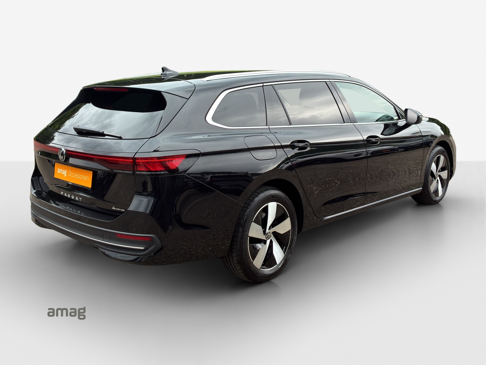 VW Passat Variant 2.0 TDI evo Business 4 Motion DSG-image-4