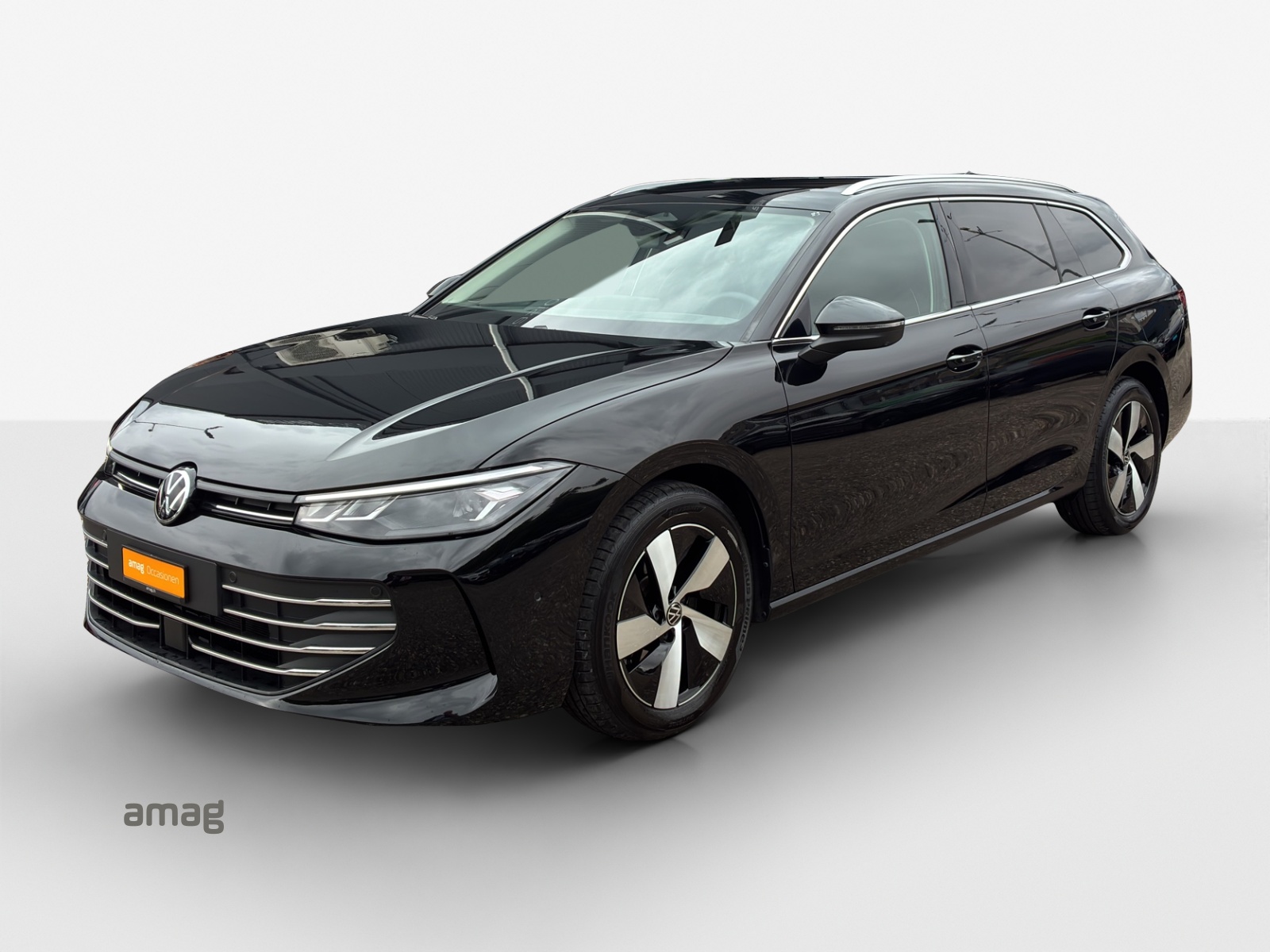 VW Passat Variant 2.0 TDI evo Business 4 Motion DSG-image-0