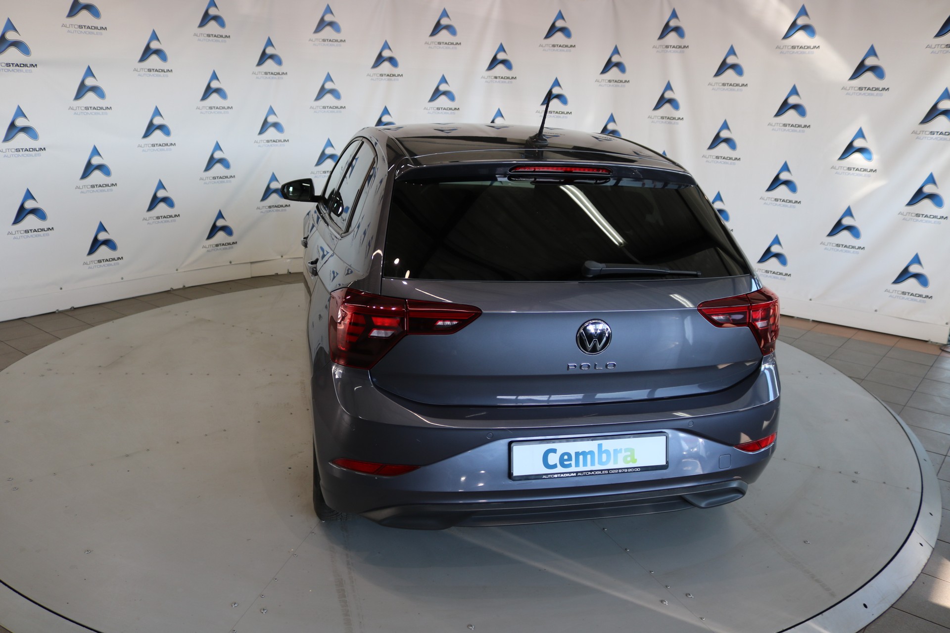 VW Polo 1.0 TSI Life DSG-image-22