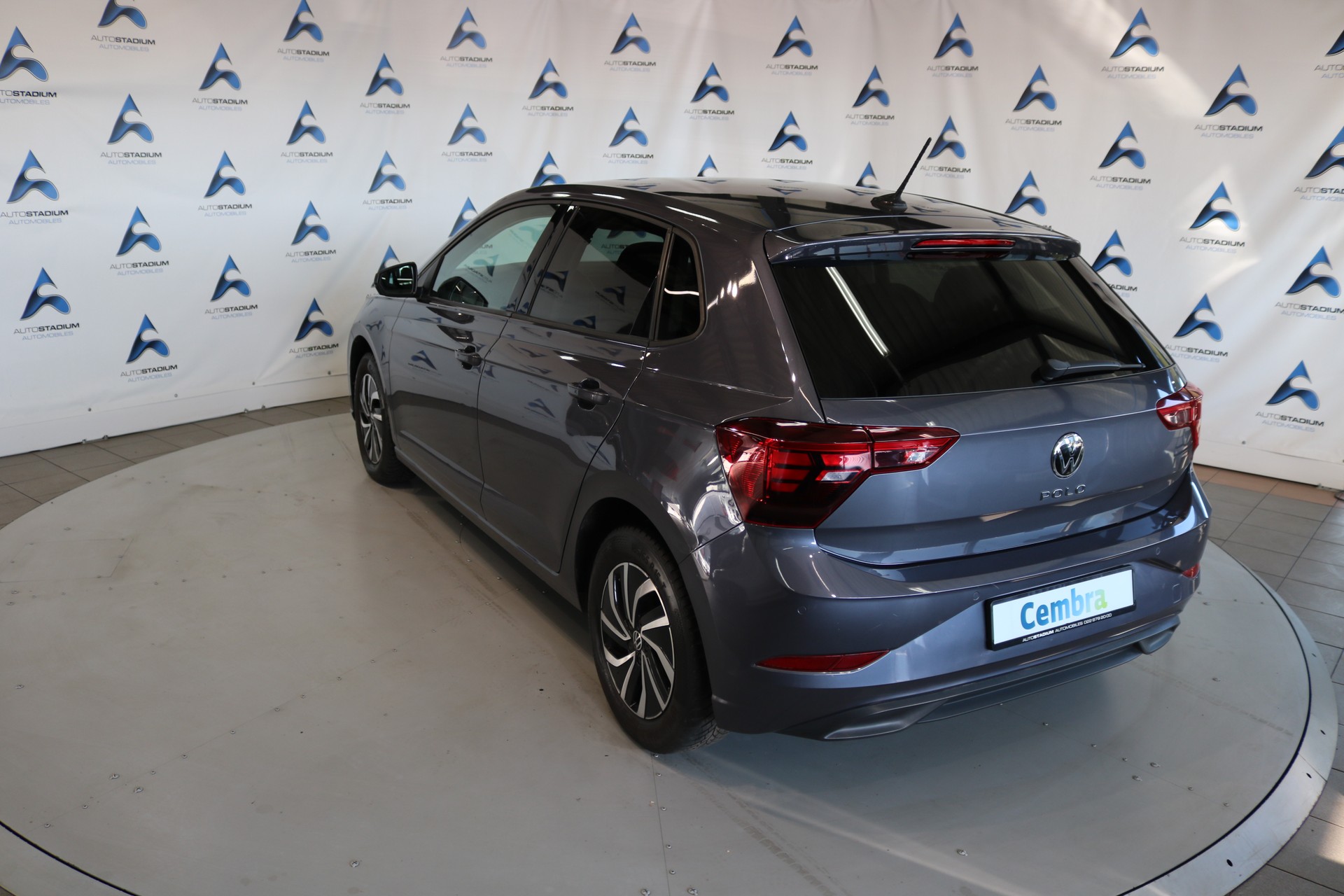 VW Polo 1.0 TSI Life DSG-image-19