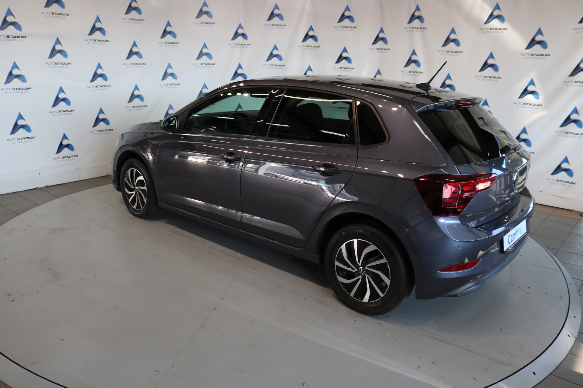 VW Polo 1.0 TSI Life DSG-image-17