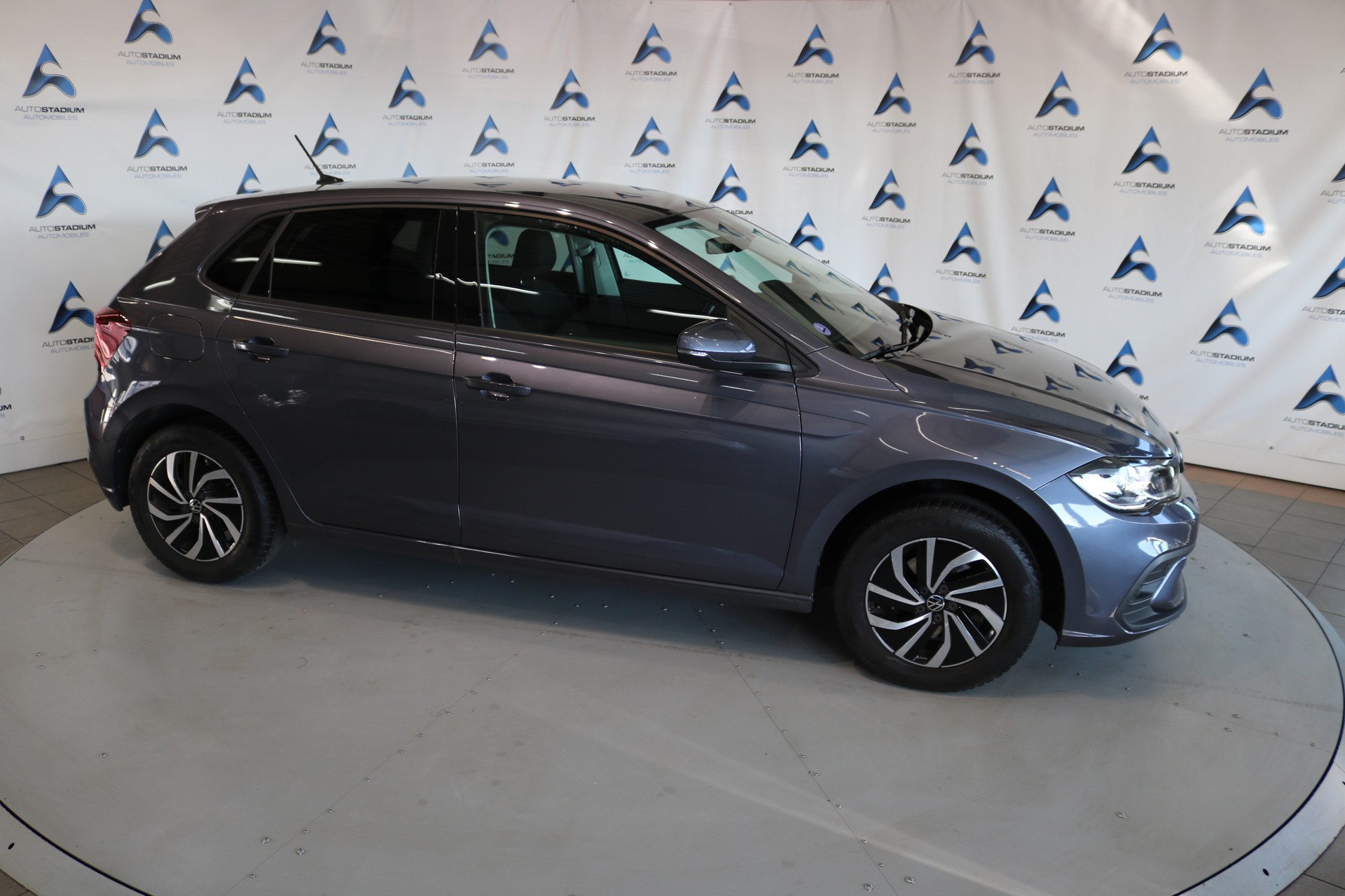 VW Polo 1.0 TSI Life DSG-image-33