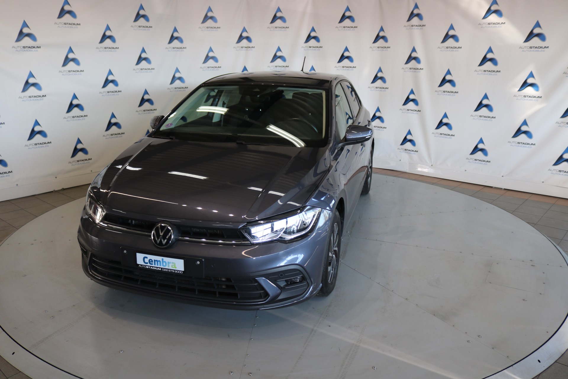 VW Polo 1.0 TSI Life DSG-image-9