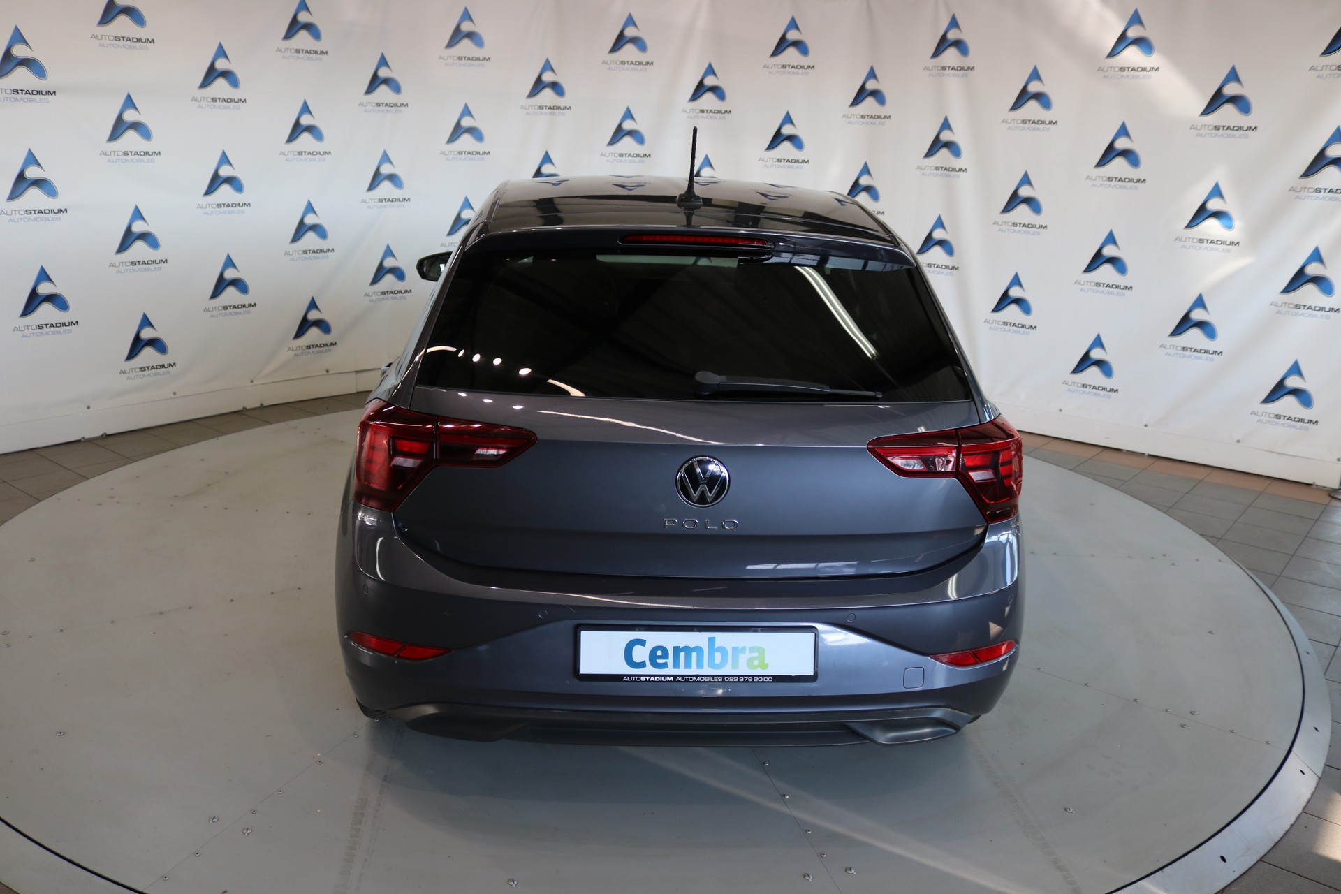 VW Polo 1.0 TSI Life DSG-image-23