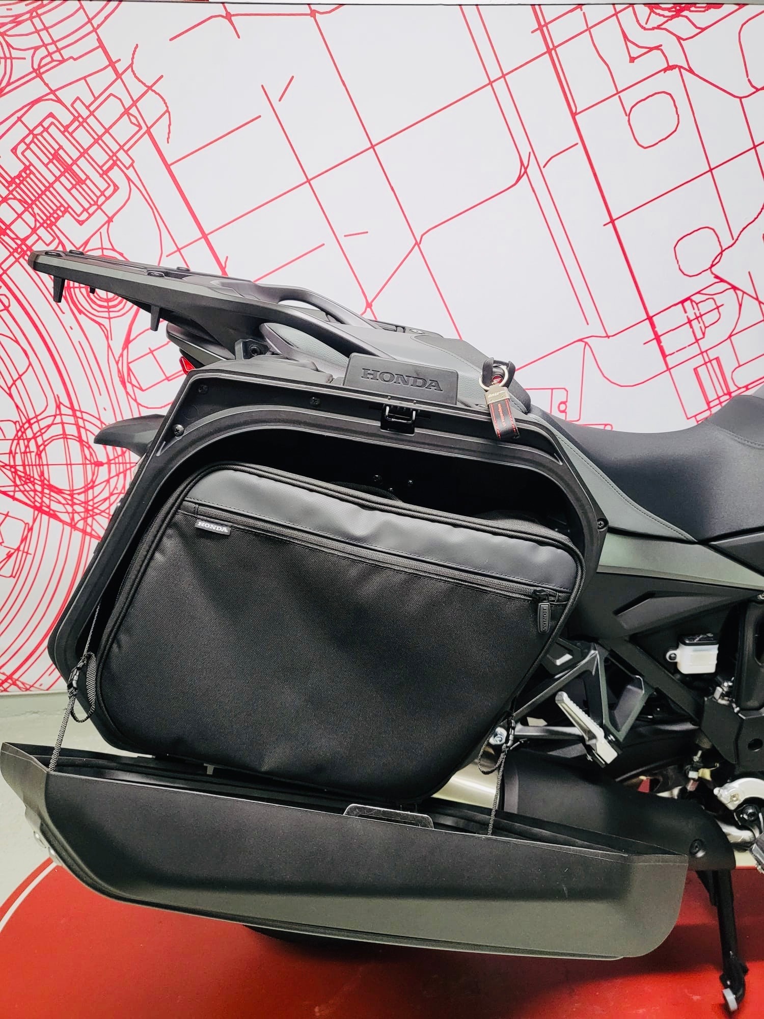 HONDA NT 1100 DCT-image-7