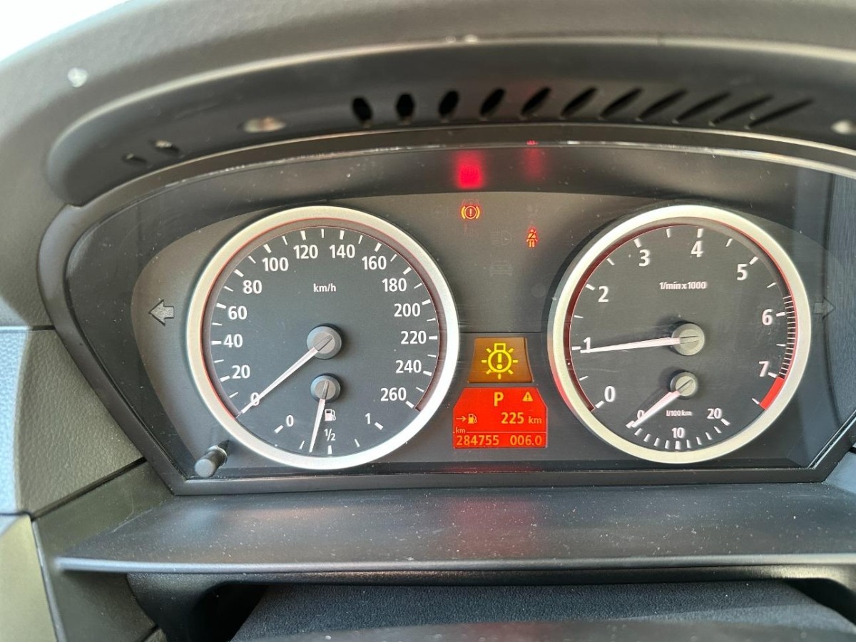 BMW 530-image-6