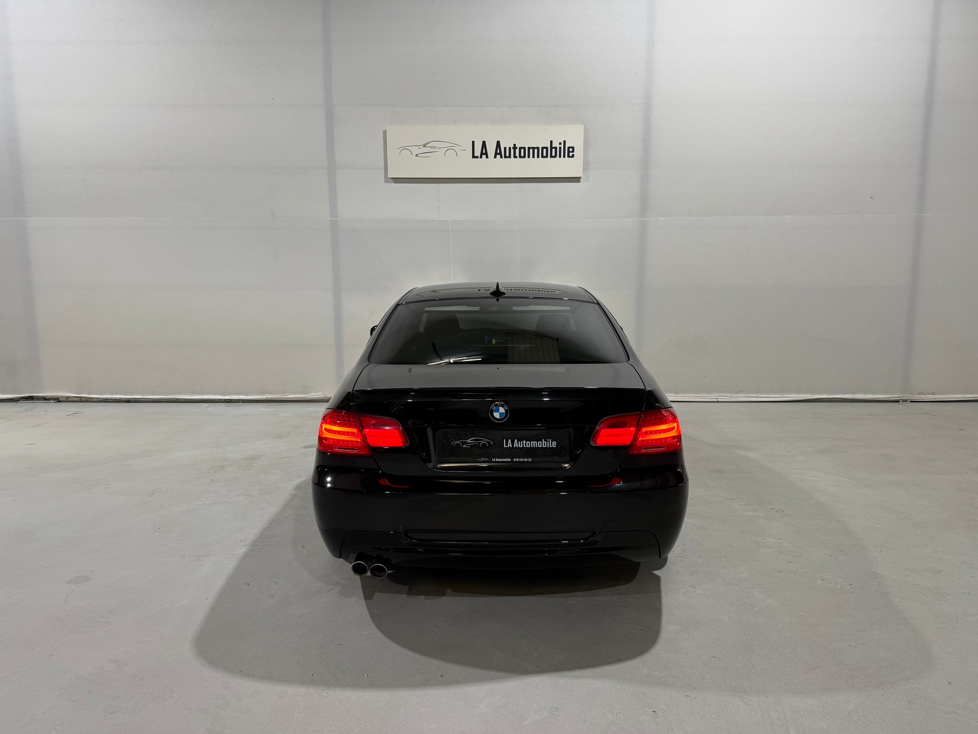 BMW 330d xDrive M Sport Coupé Steptronic-image-7