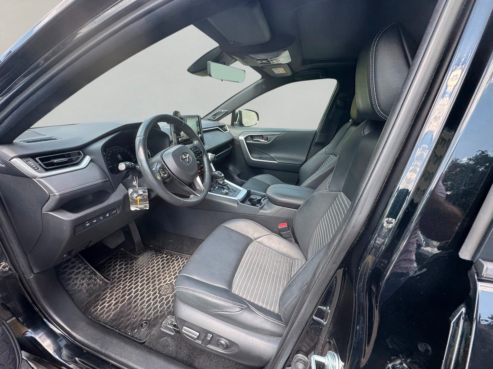 TOYOTA RAV-4 2.5 HSD Black Edition e-CVT 4WD-image-9
