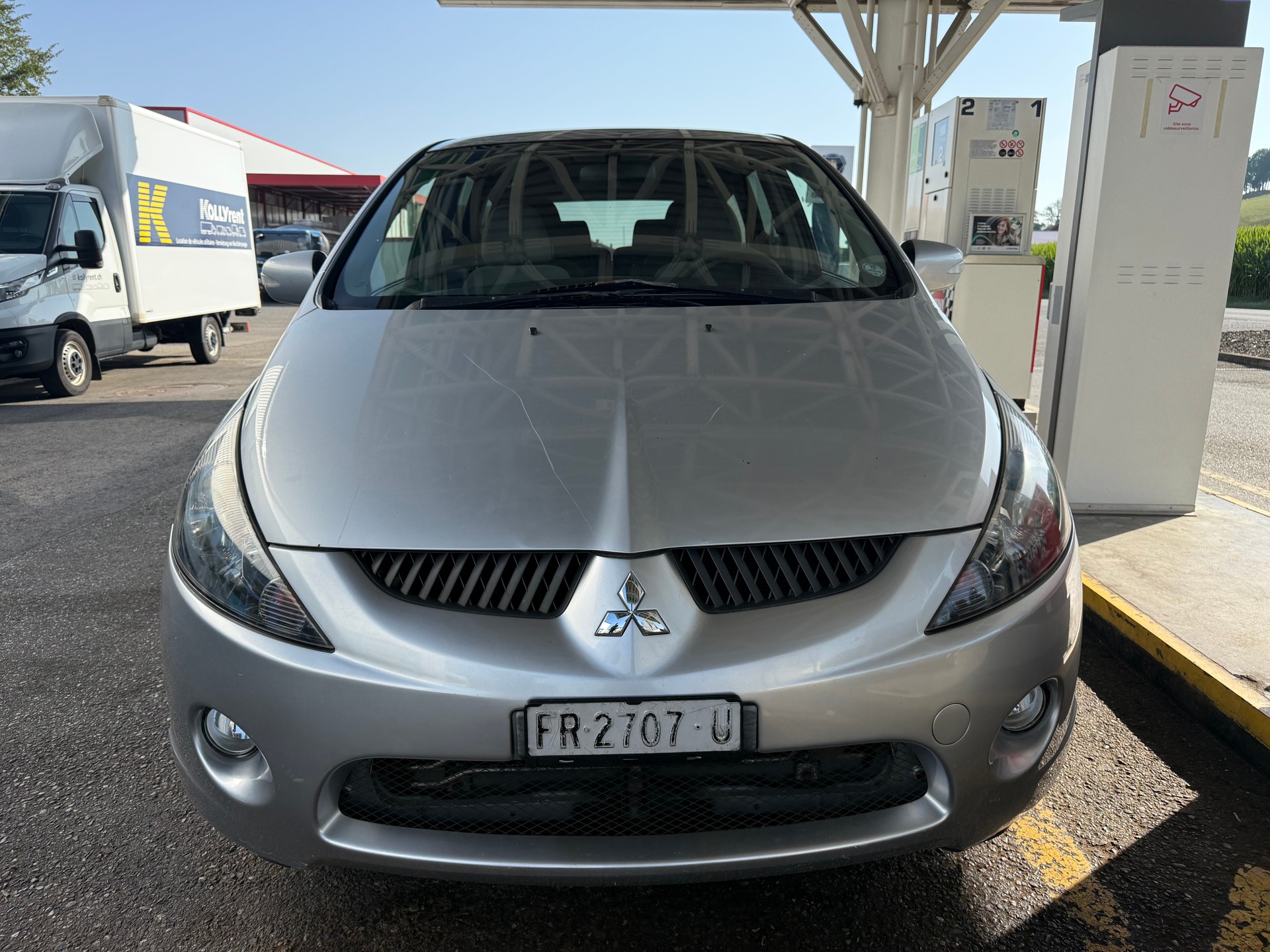 MITSUBISHI Grandis 2.4 16V Intense-image-1