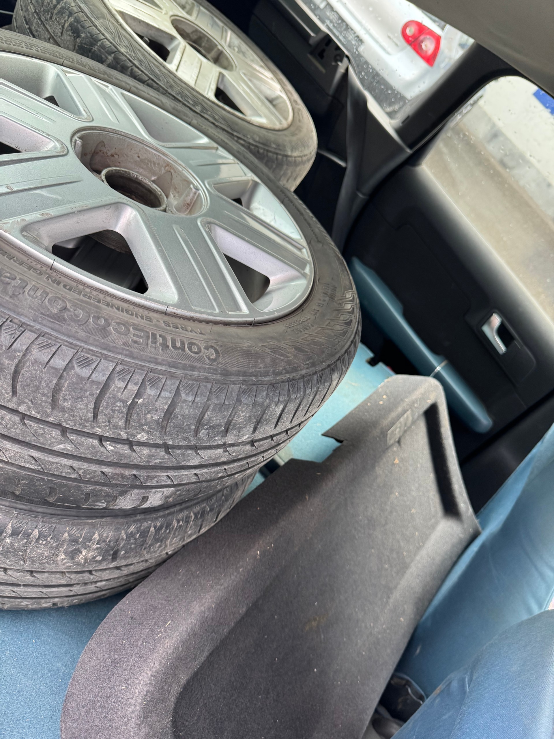AUDI A2 1.4 TDI-image-8