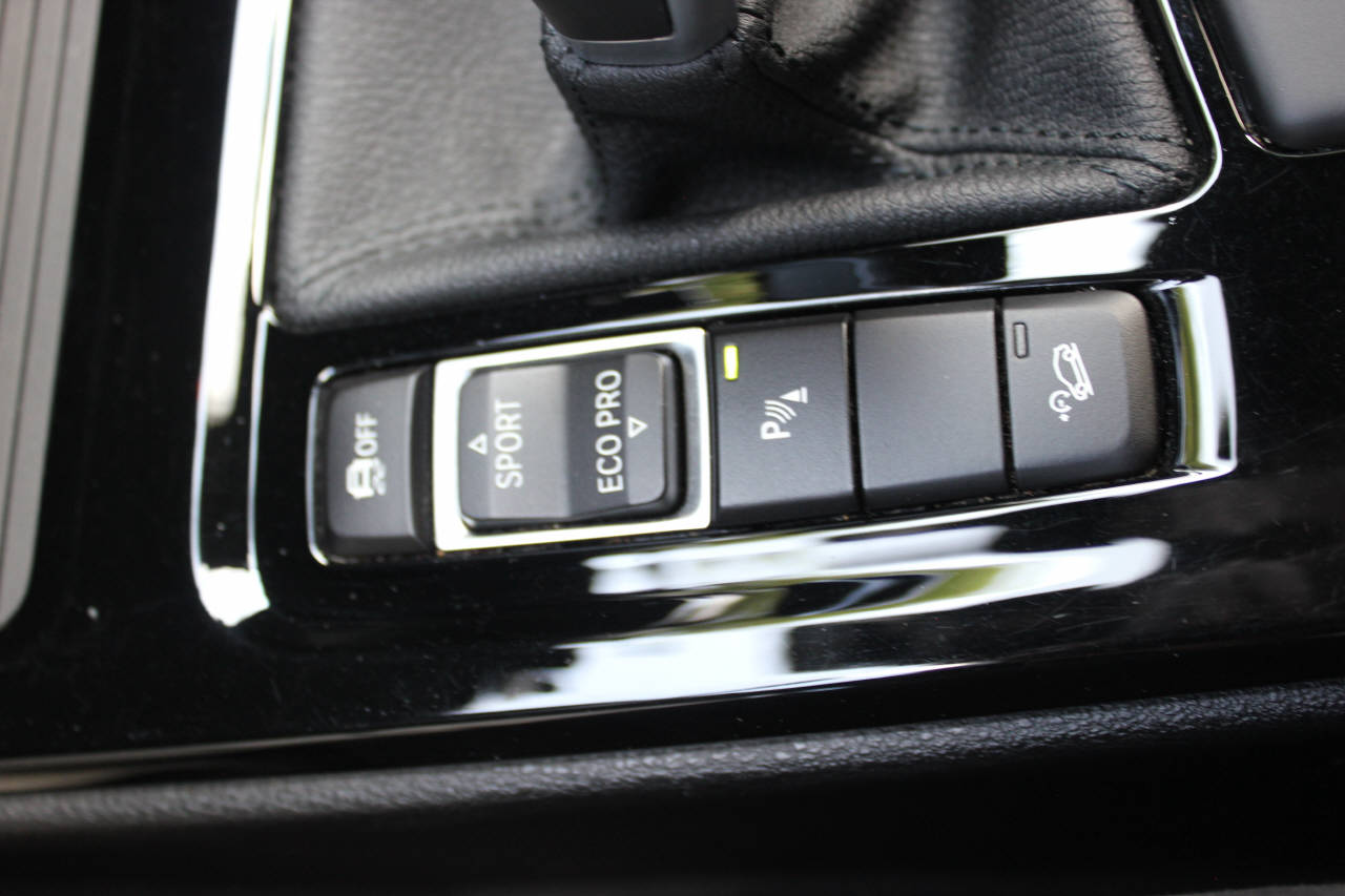 BMW X2 18d xDrive M Sport-image-15