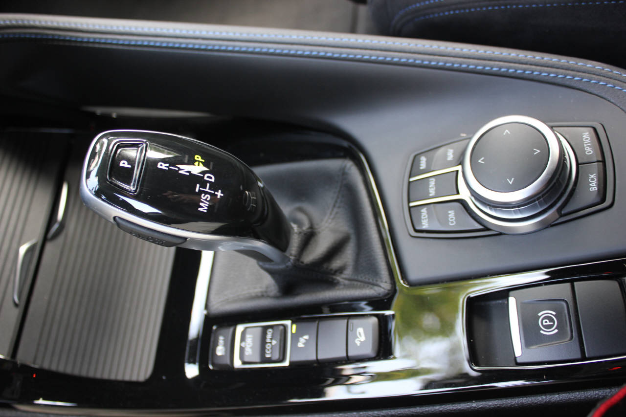 BMW X2 18d xDrive M Sport-image-14
