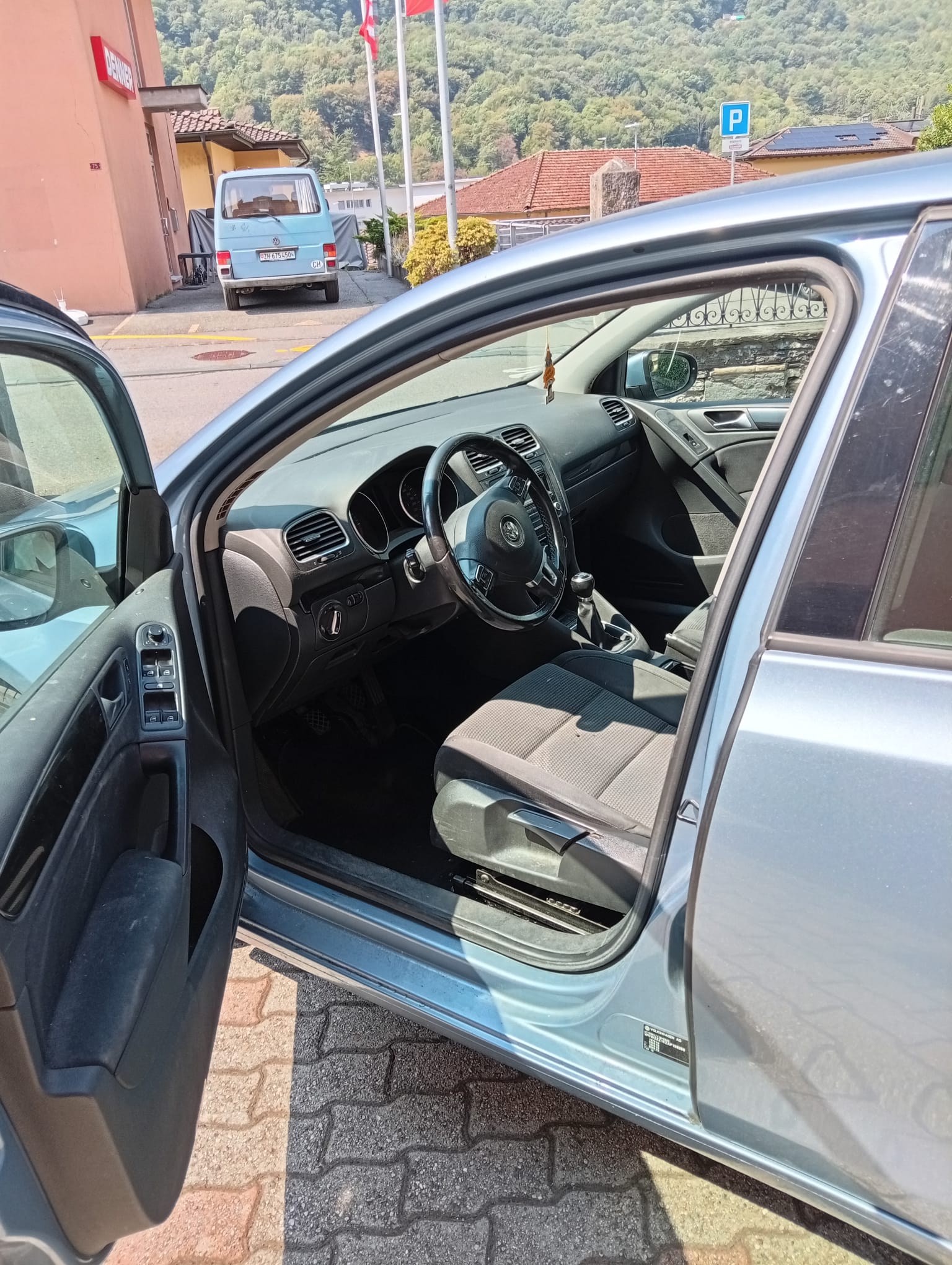 VW 1.6 TDI CR Comfortline-image-4