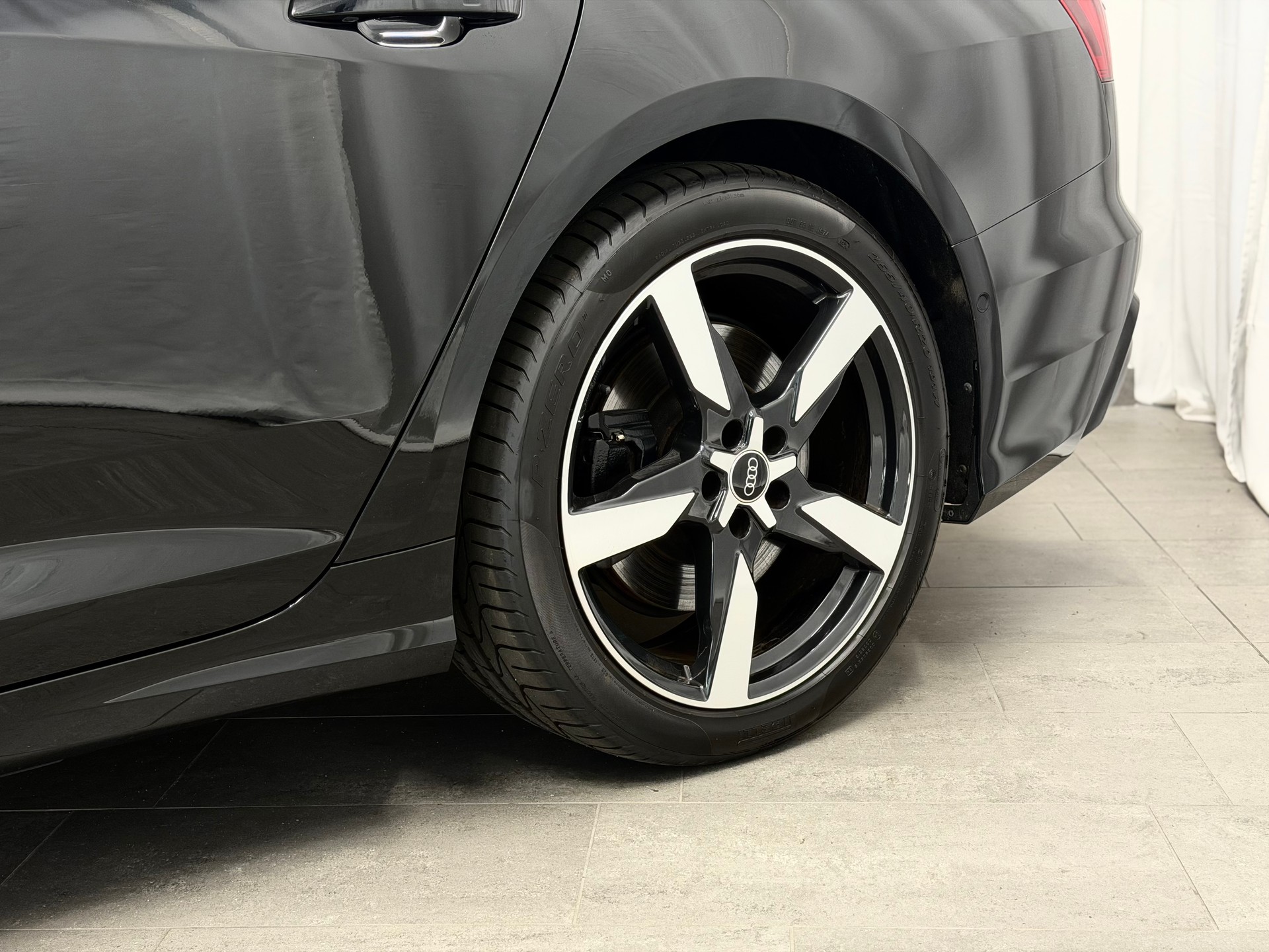 AUDI S6 Avant 3.0 TDI quattro tiptronic *Matrix*Head-Up*B&O Sound*AHK*-image-2