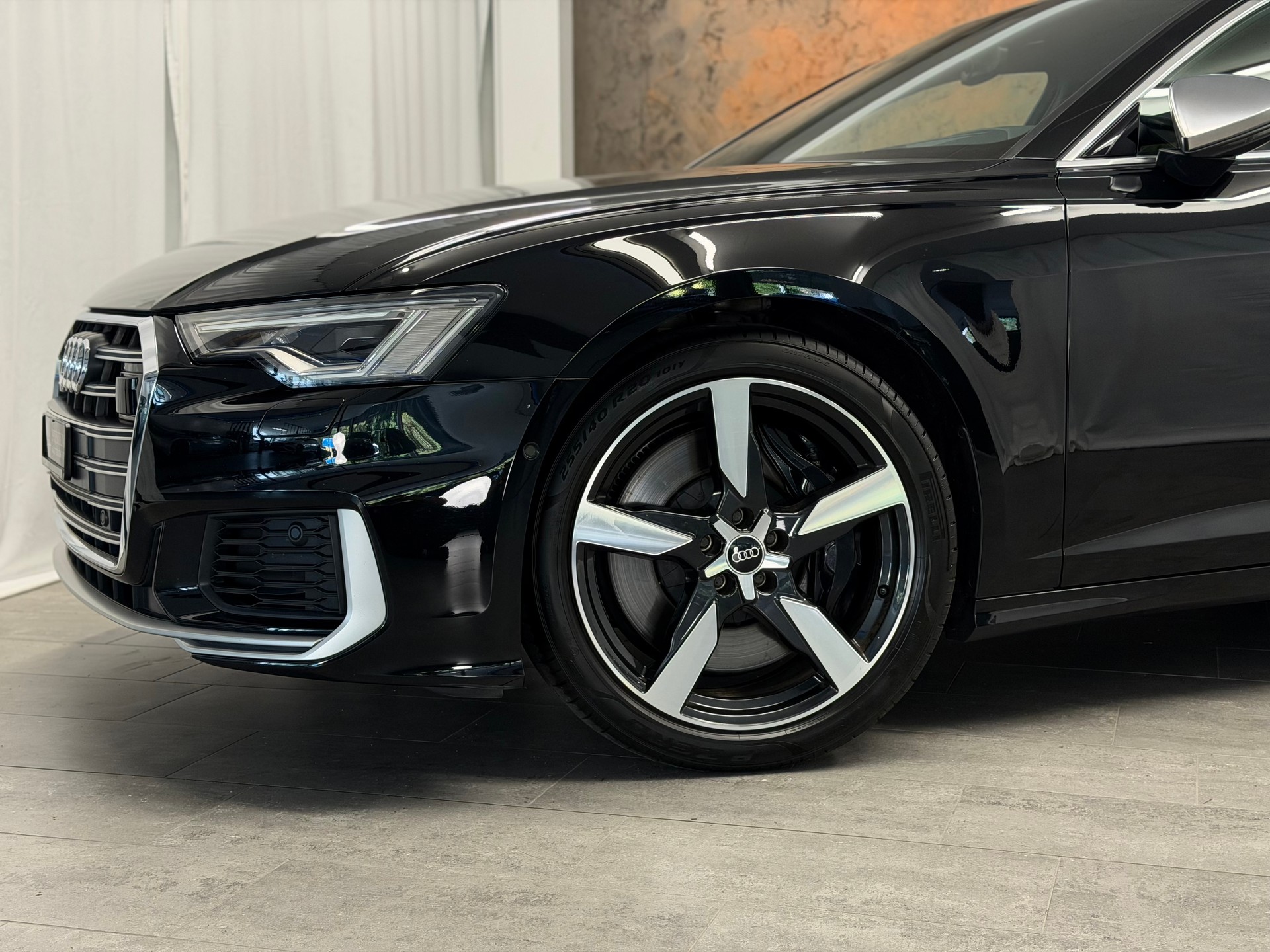 AUDI S6 Avant 3.0 TDI quattro tiptronic *Matrix*Head-Up*B&O Sound*AHK*-image-1