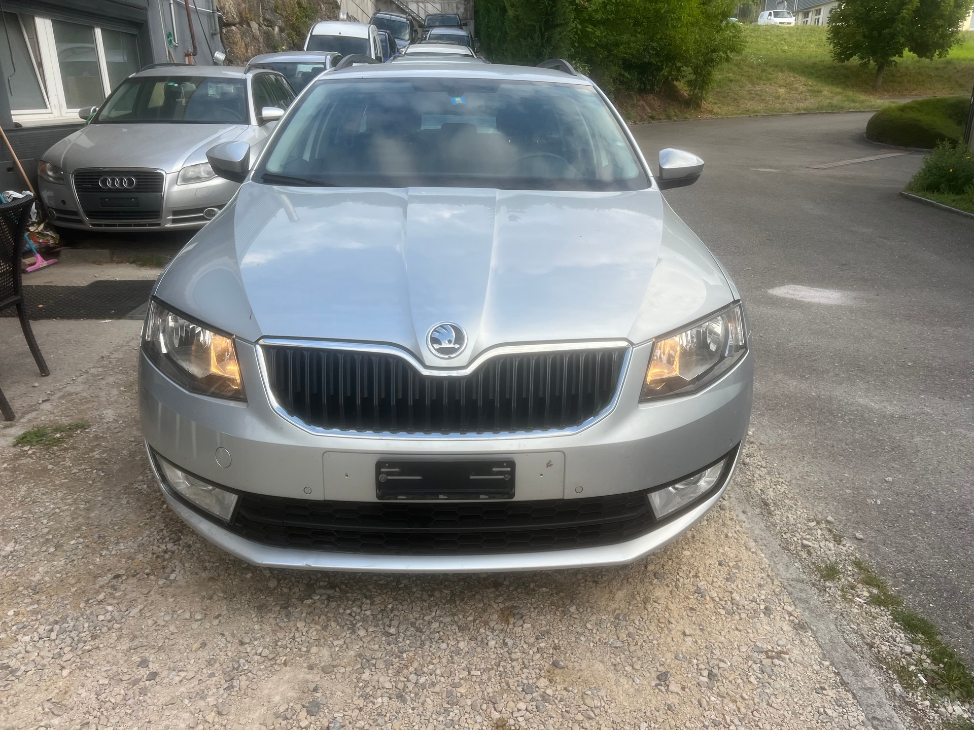 SKODA Octavia Combi 1.6 TDI Style DSG-image-0