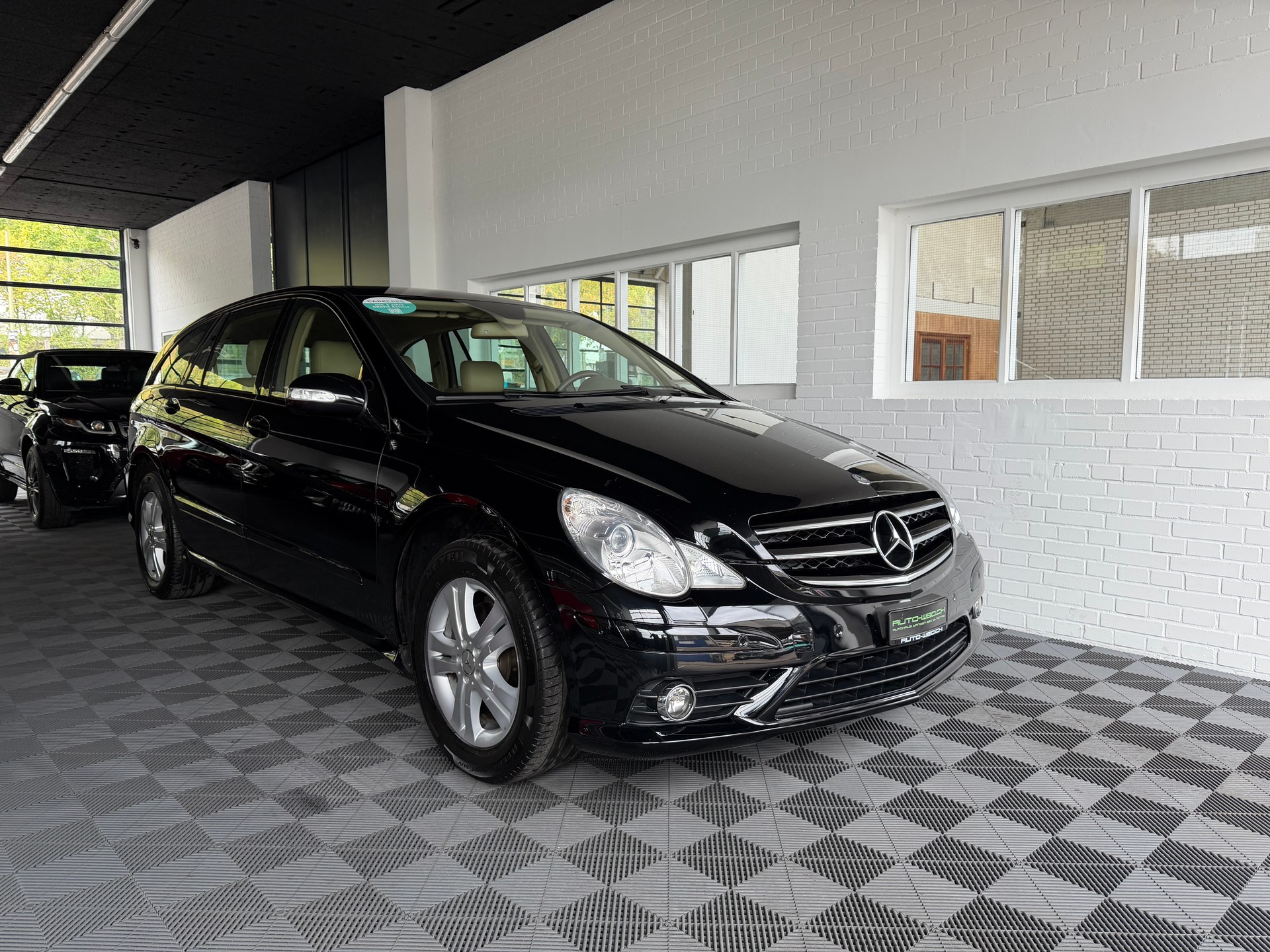 MERCEDES-BENZ R 300 (280) L 7G-Tronic-image-0