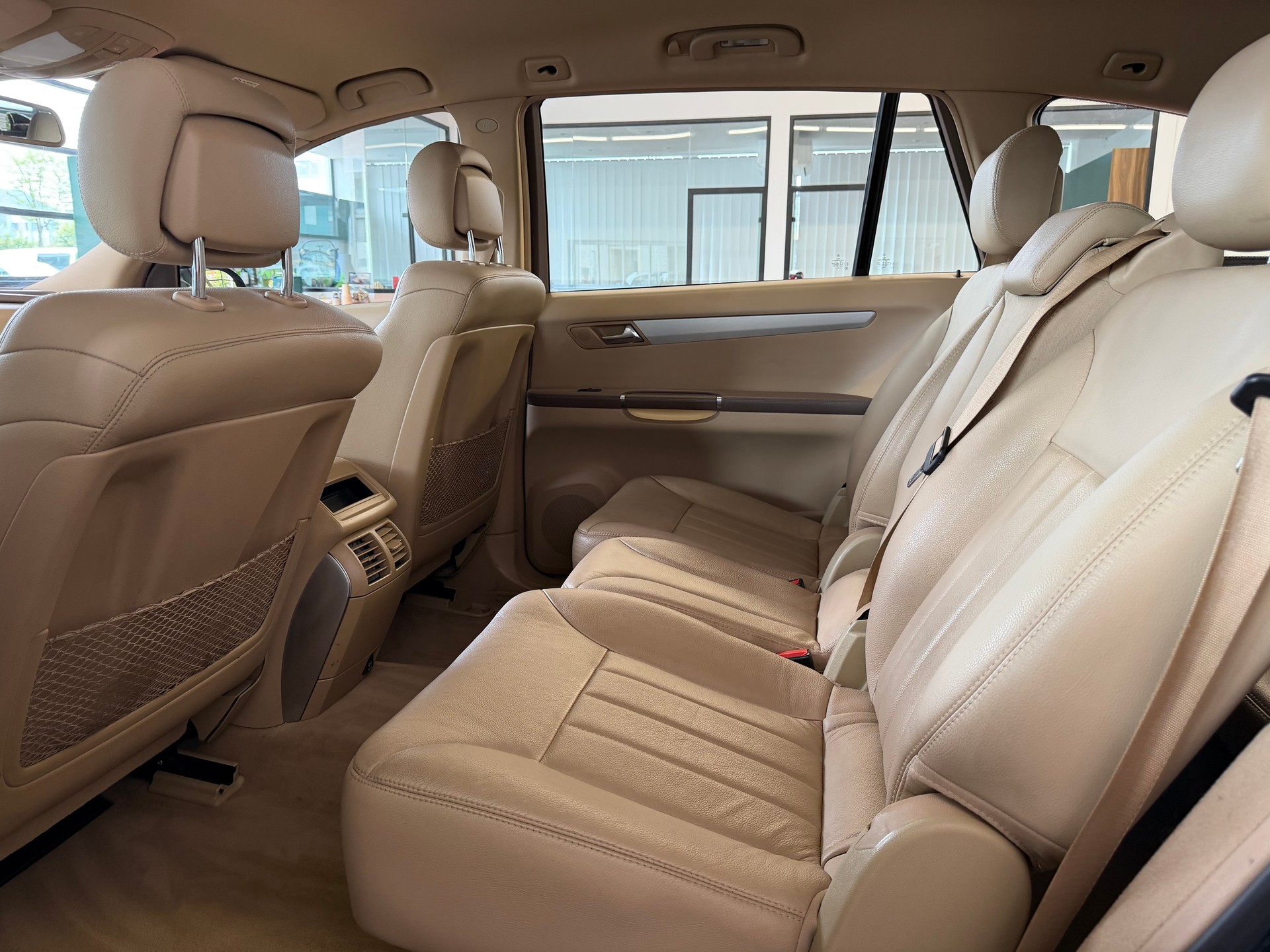 MERCEDES-BENZ R 300 (280) L 7G-Tronic-image-10