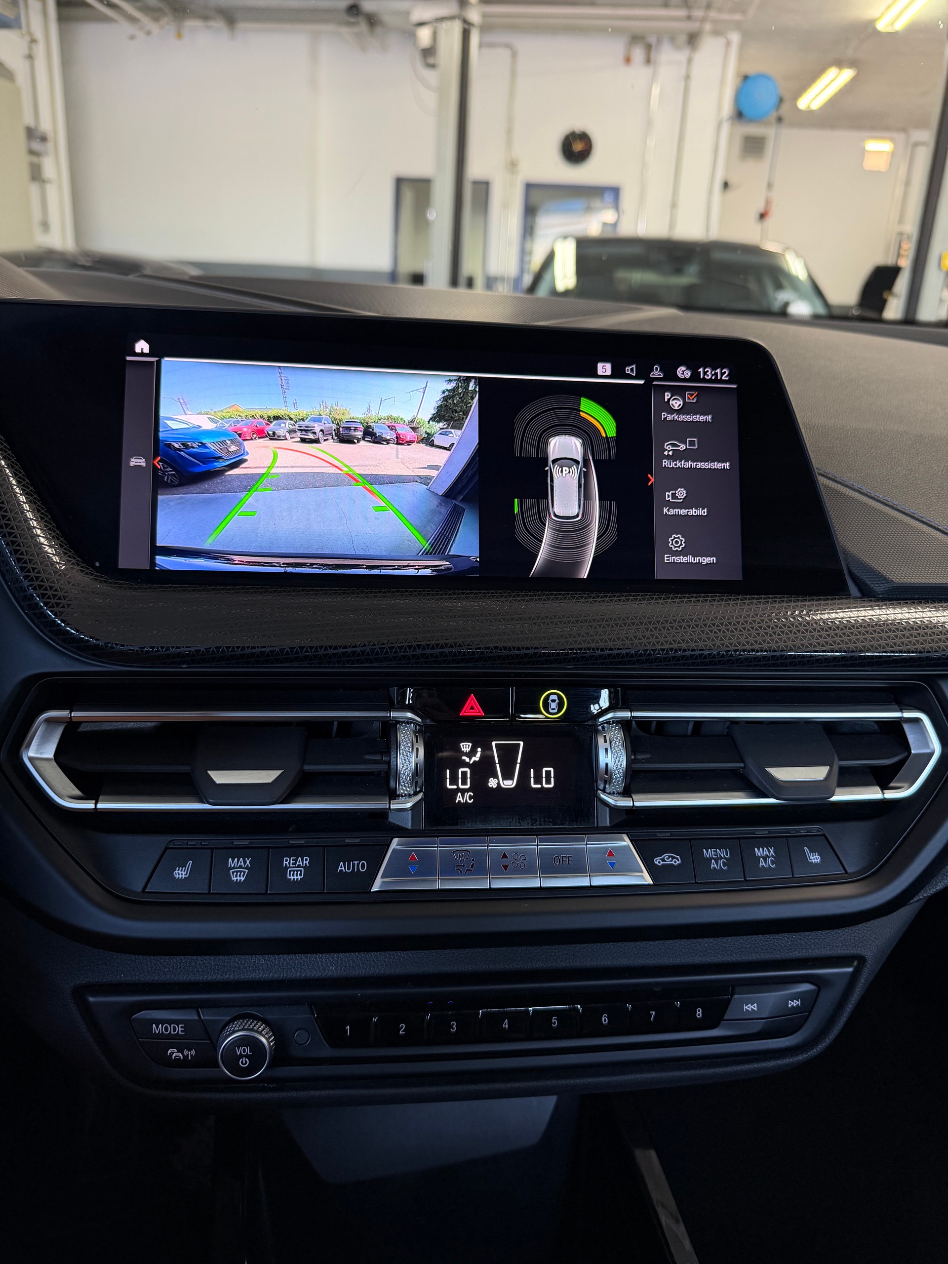 BMW M135i xDrive M Sport Pro Steptronic-image-11