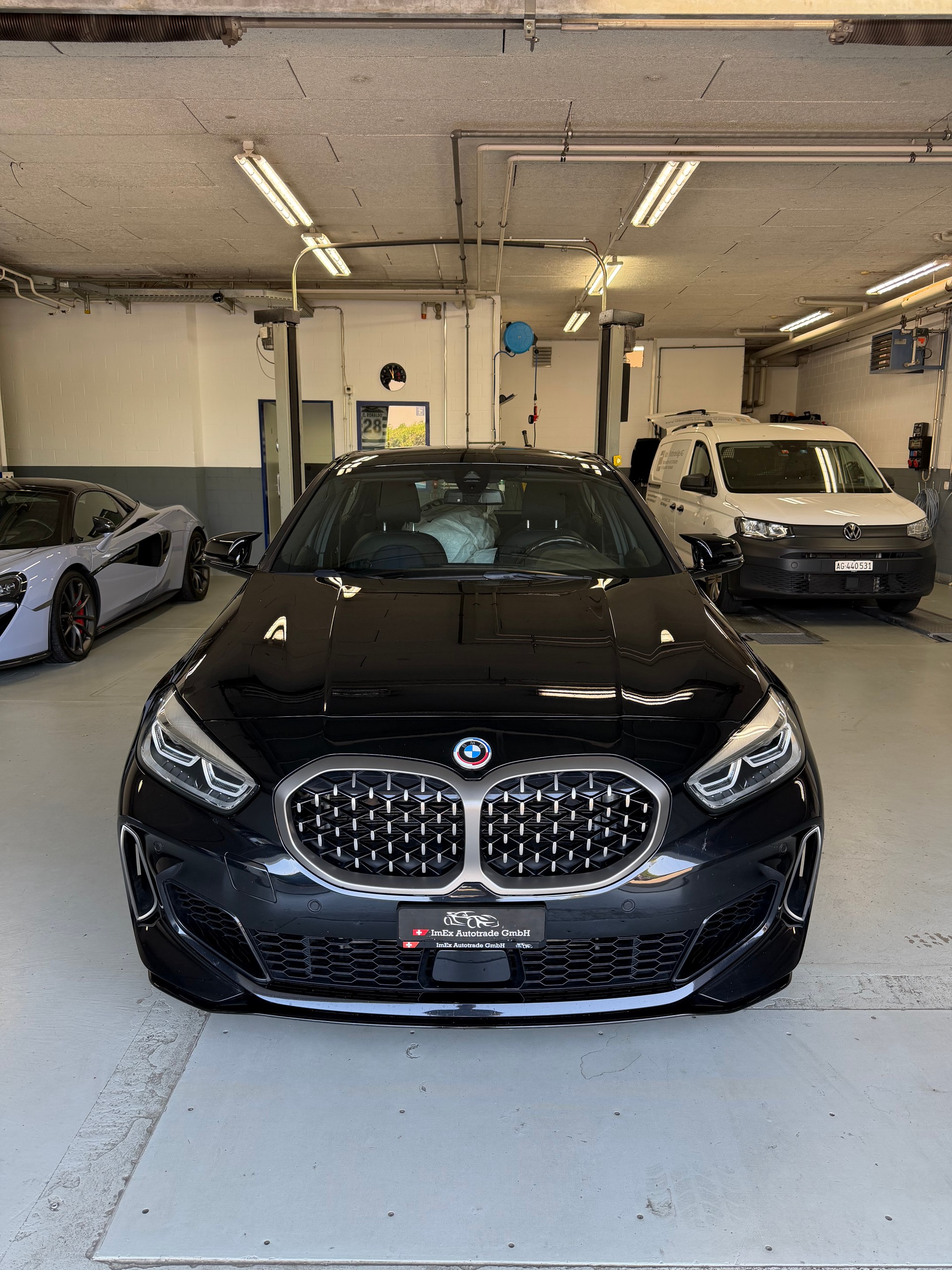BMW M135i xDrive M Sport Pro Steptronic-image-2