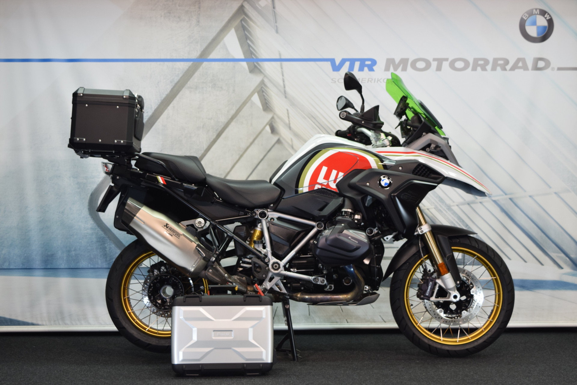 BMW R 1250 GS LUCKY STRIKE inkl. Seitenkoffer & Topcase-showroom-element-1